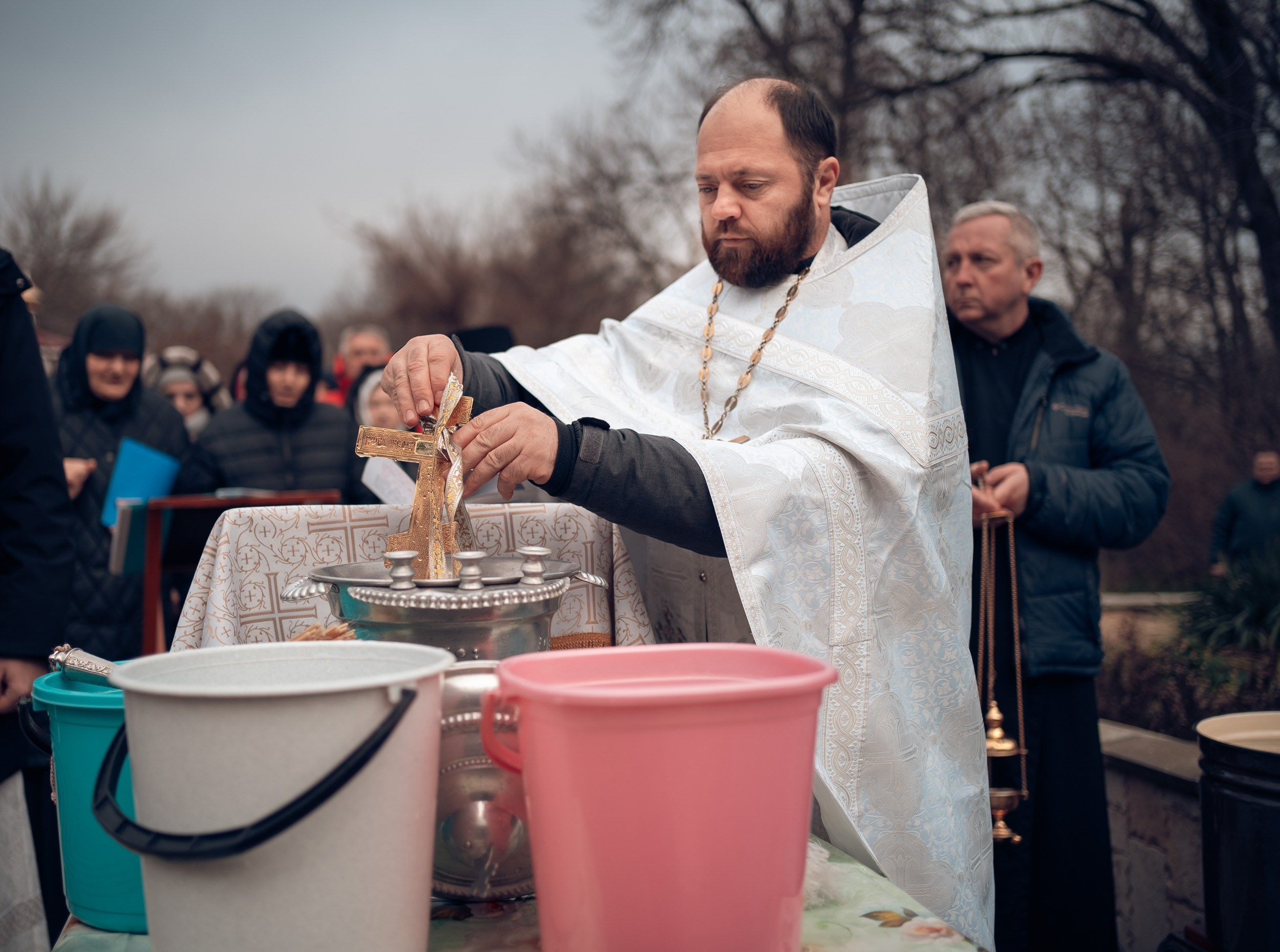 Великое освящение воды на Крещенский сочельник в Топловском монастыре. Фотограф церковных Таинств Севастополь