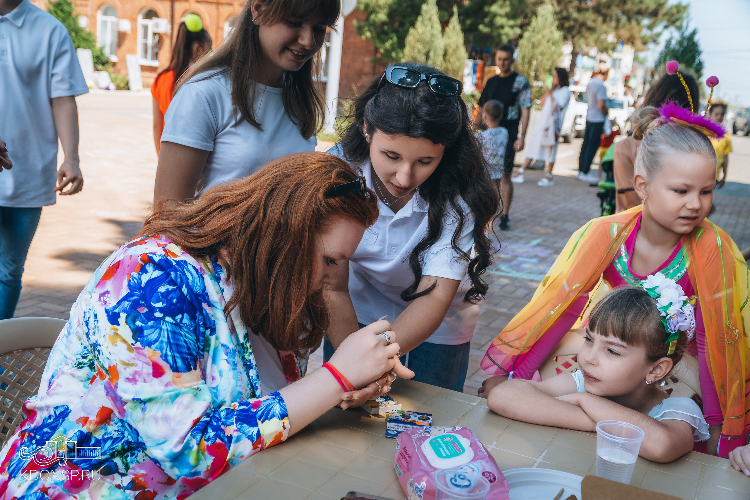 Должны смеяться дети. Новотитаровский Дом культуры