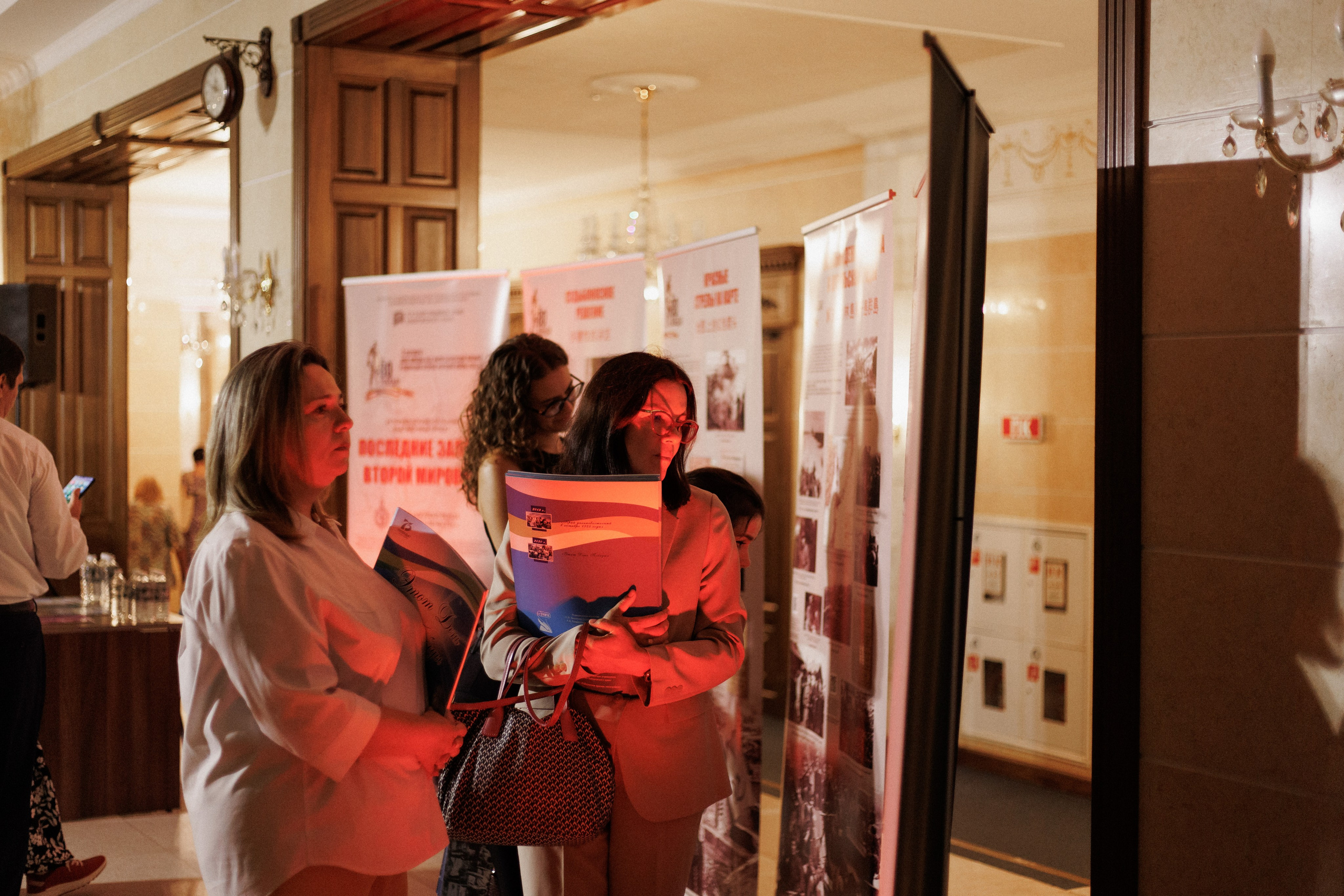 ПРЕЗЕНТАЦИЯ КНИГИ — 80 ЛЕТ ПОБЕДЫ. СВОИ. ФОТООТЧЕТЫ-СОБЫТИЯ-МЕСТА