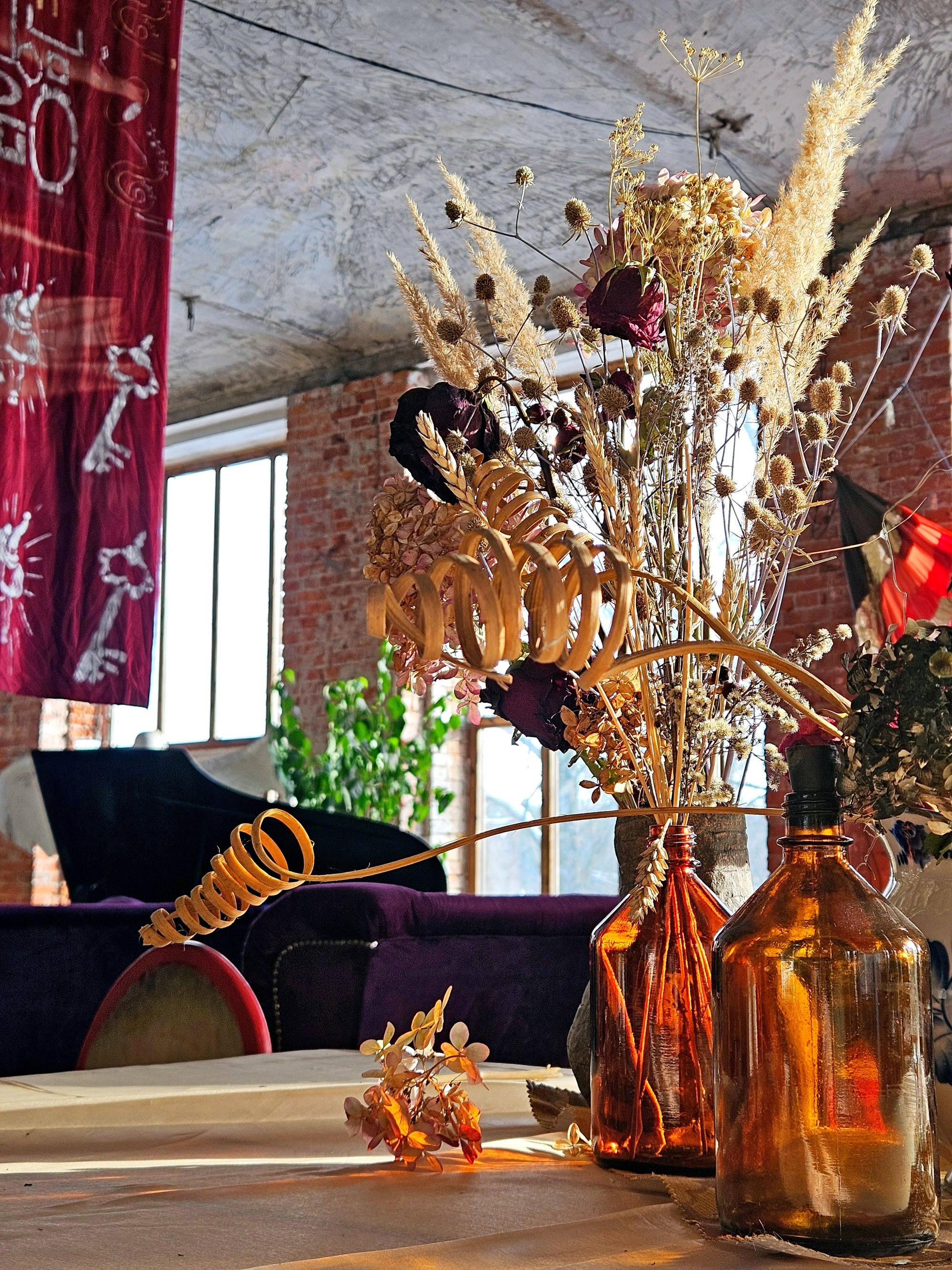 МАСЛЕНИЦА В АРТ-РЕЗИДЕНЦИИ ГУСЛИЦА: ИНТРО. Художник Анастасия Кисткина, Петербург