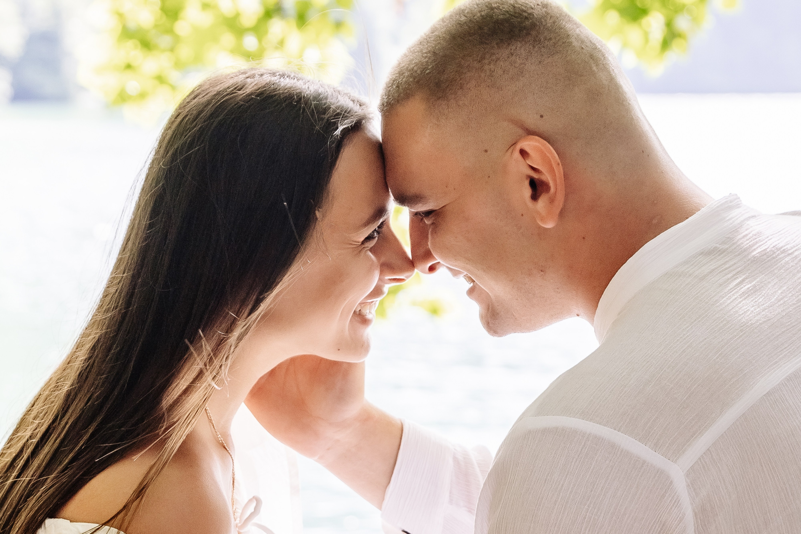 Фотосессия в Абхазии на прекрасном озере Рица. Свадебный фотограф в Абхазии, Сухум, Гагра, Сочи