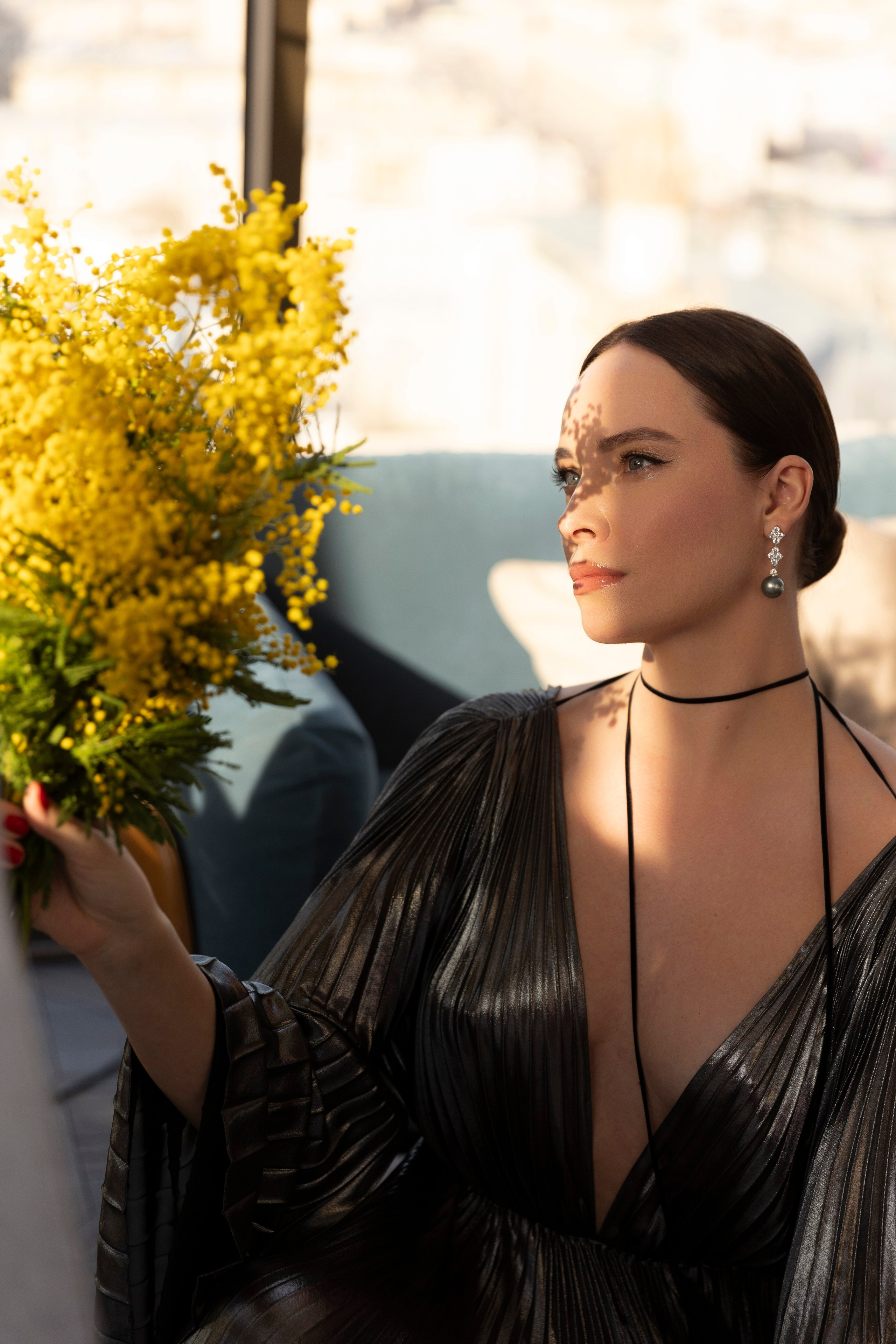 White Rabbit brunch by Irina Zarkova. «Птичка на проводе»: информационный портал в Москве