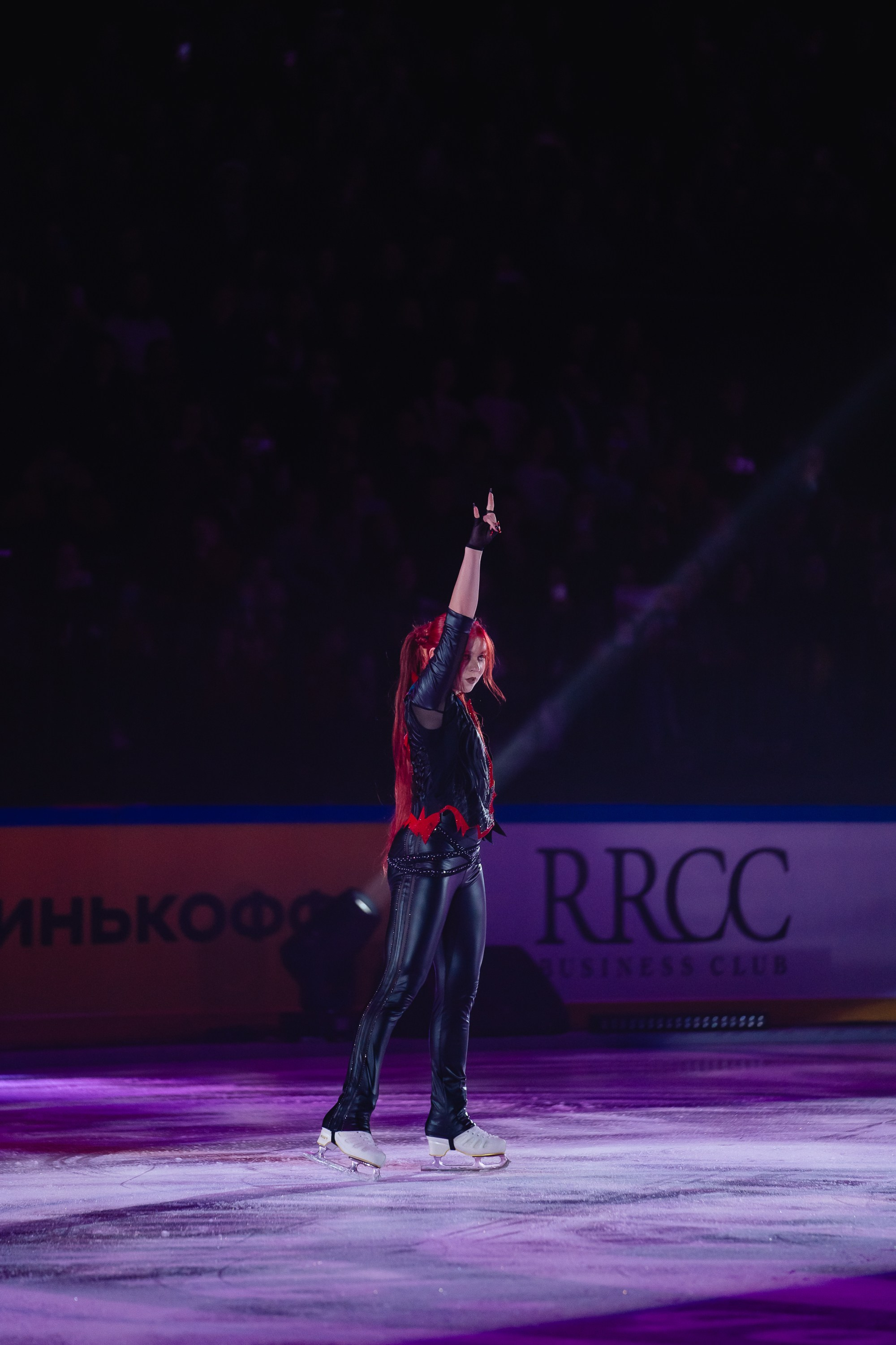 Шоу «Чемпионы на льду» в Новосибирске. Воробьева Ксения — Спортивный и танцевальный фотограф Новосибирск