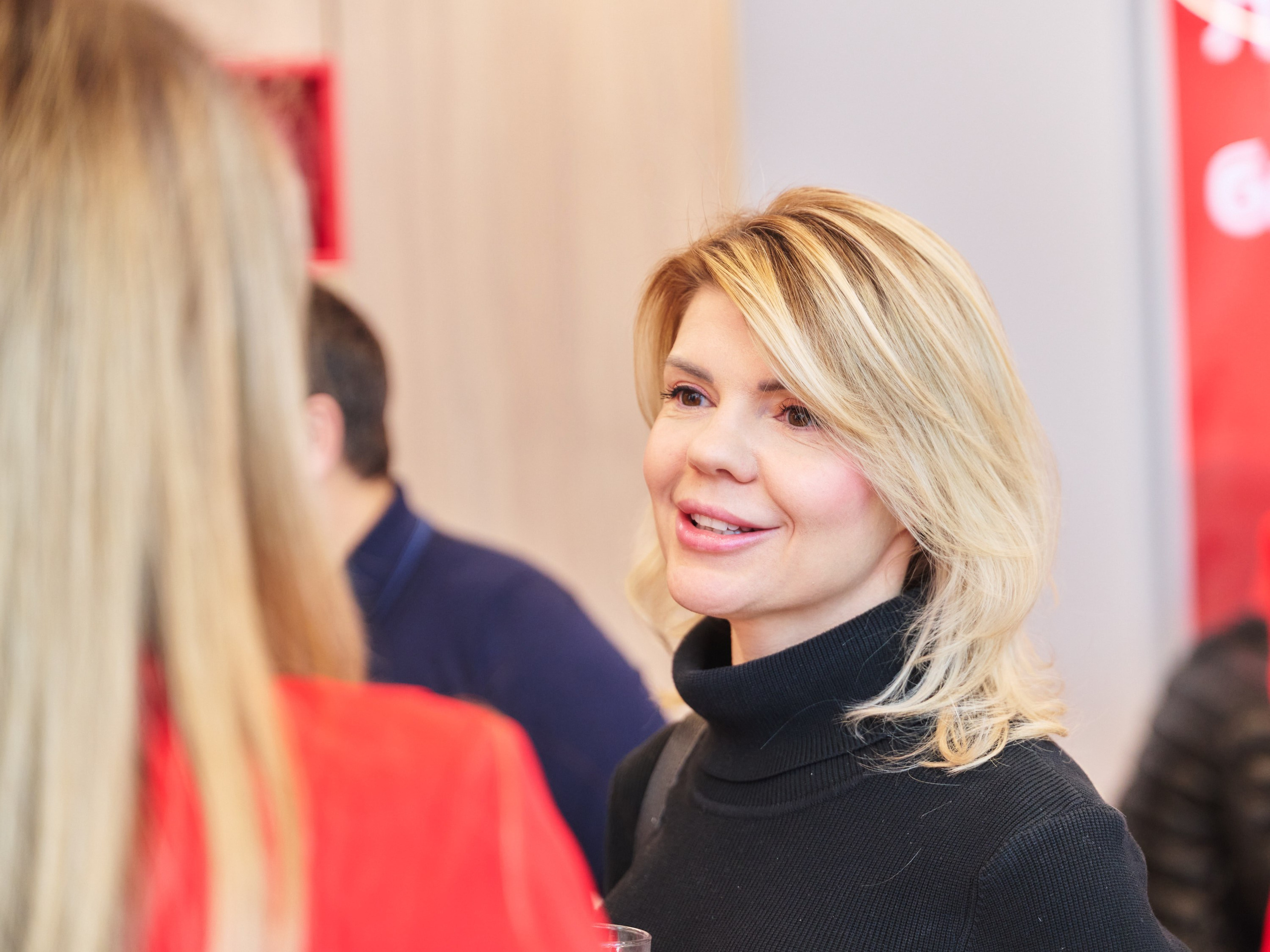 Альфа банк г. Иваново — открытие второго отделения. Фотограф в Иваново: Каталожная съемка одежды и постельного белья, Wildberries