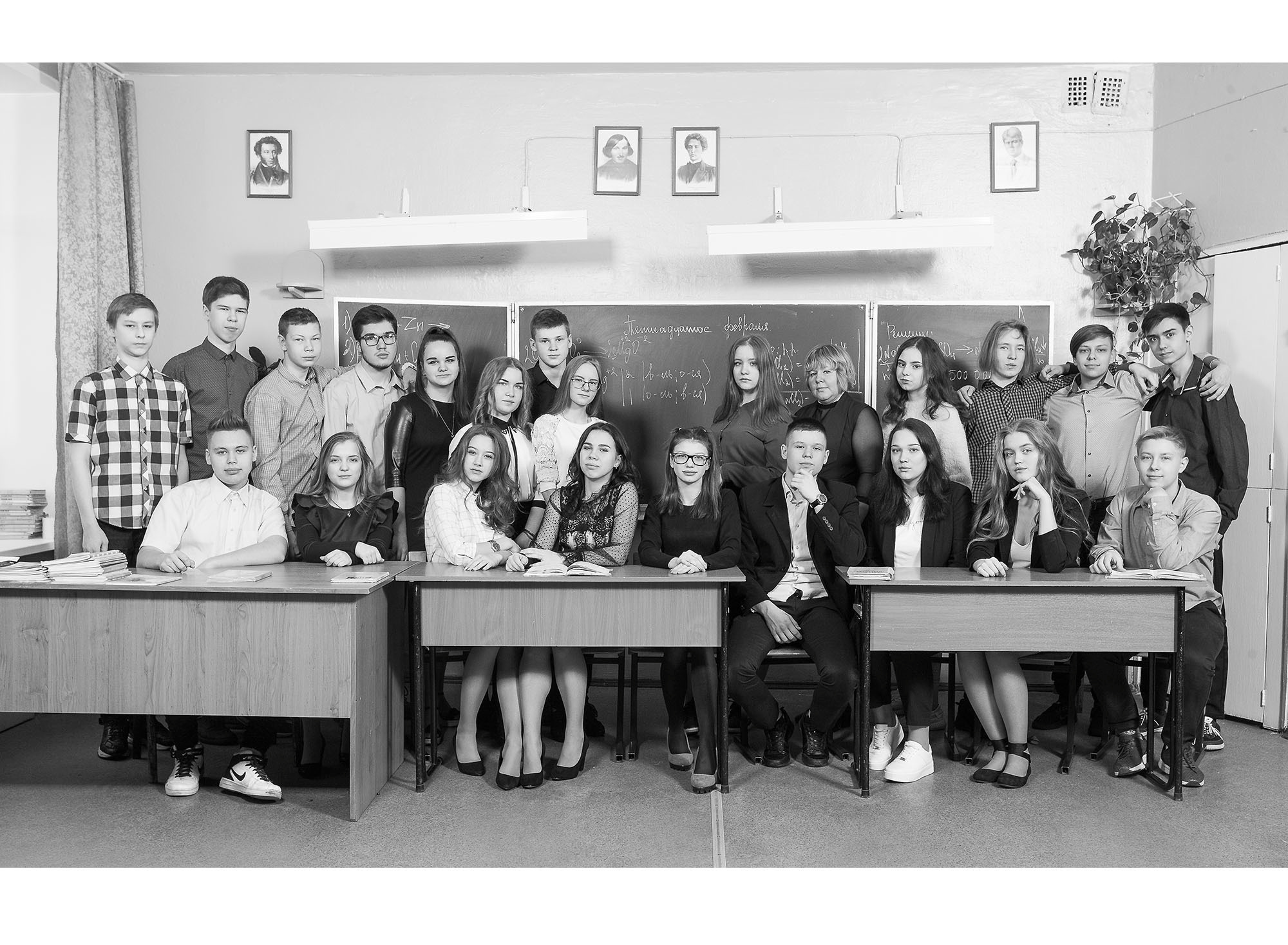 Выпускной альбом школа № 17 9 класс Вологда 2020