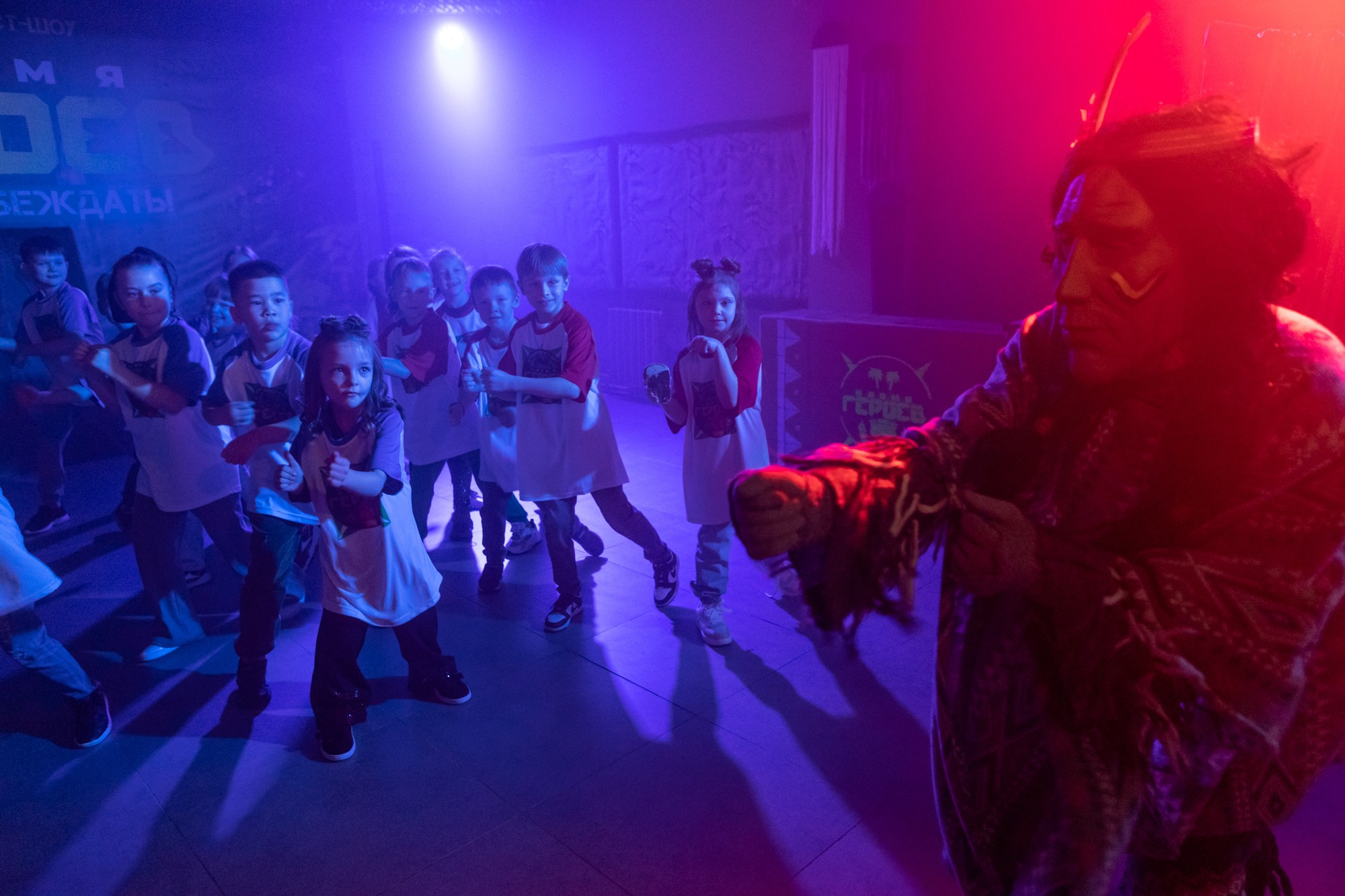 День Рождения в Племя Героев. Фотограф в Оренбурге. Профессиональный фотограф