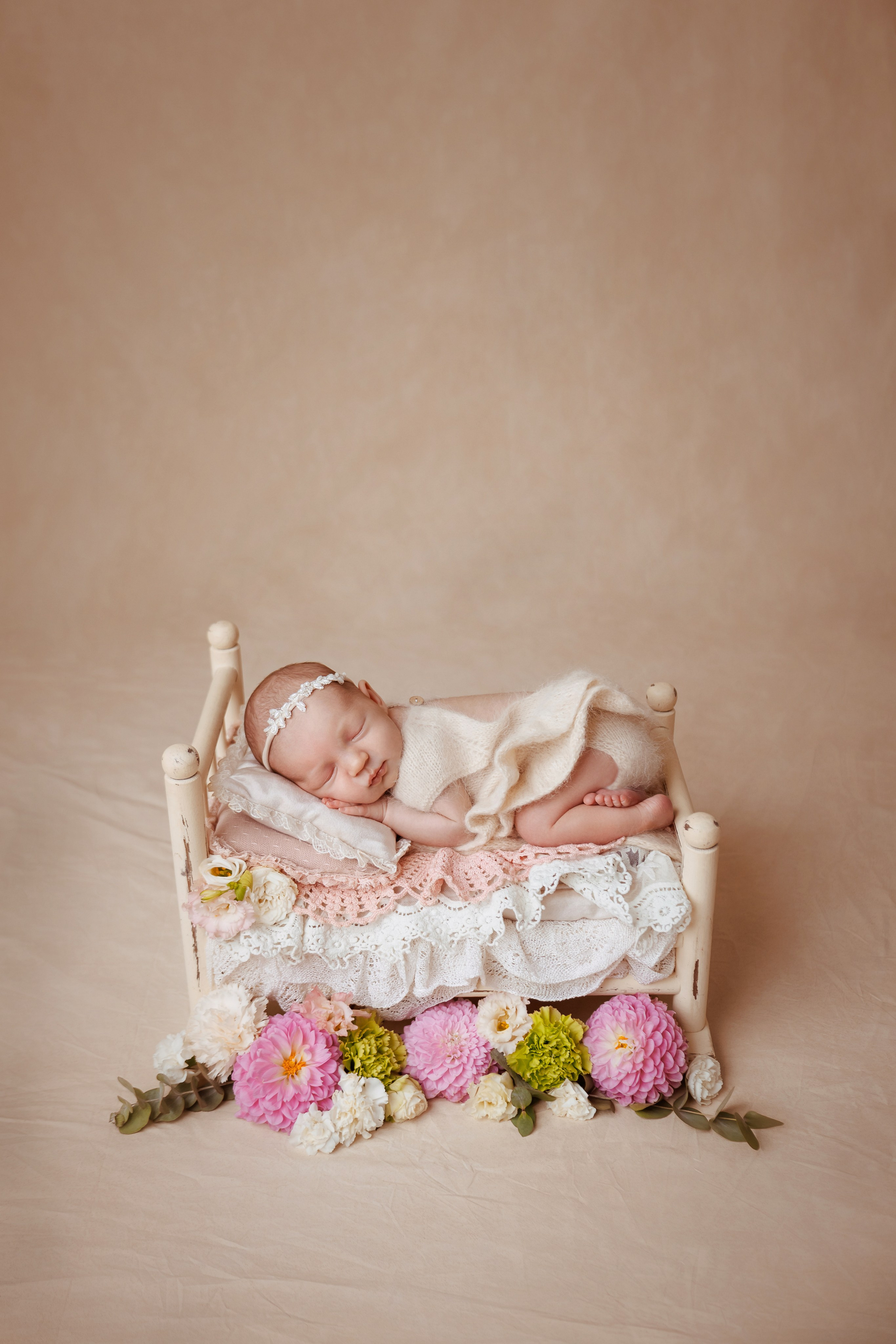 Девочки (Классика Newborn). Детский, семейный и фотограф новорождённых в Ярославле Анна Салова