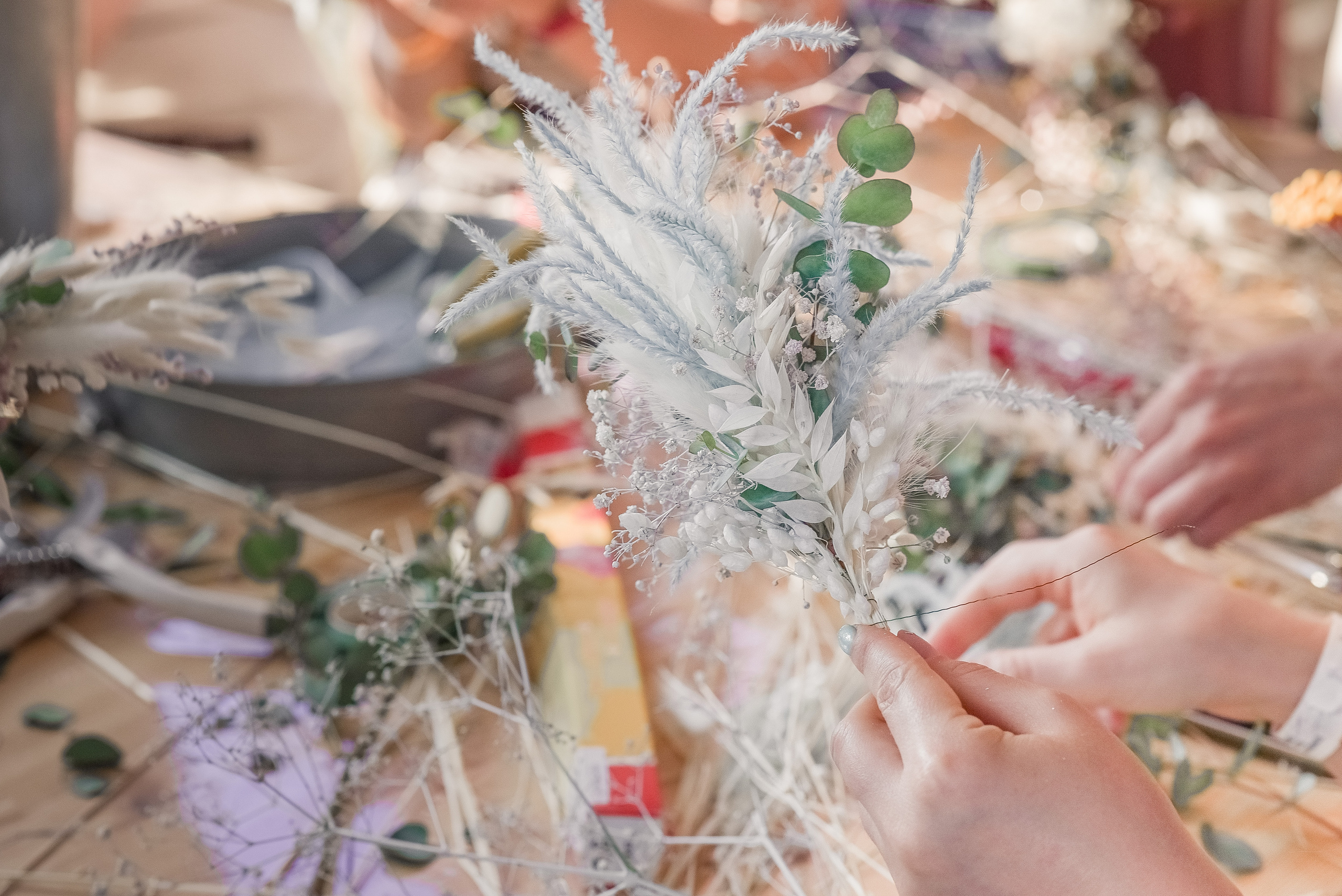 Фотосъёмка для женского журнала: девичник и флористы