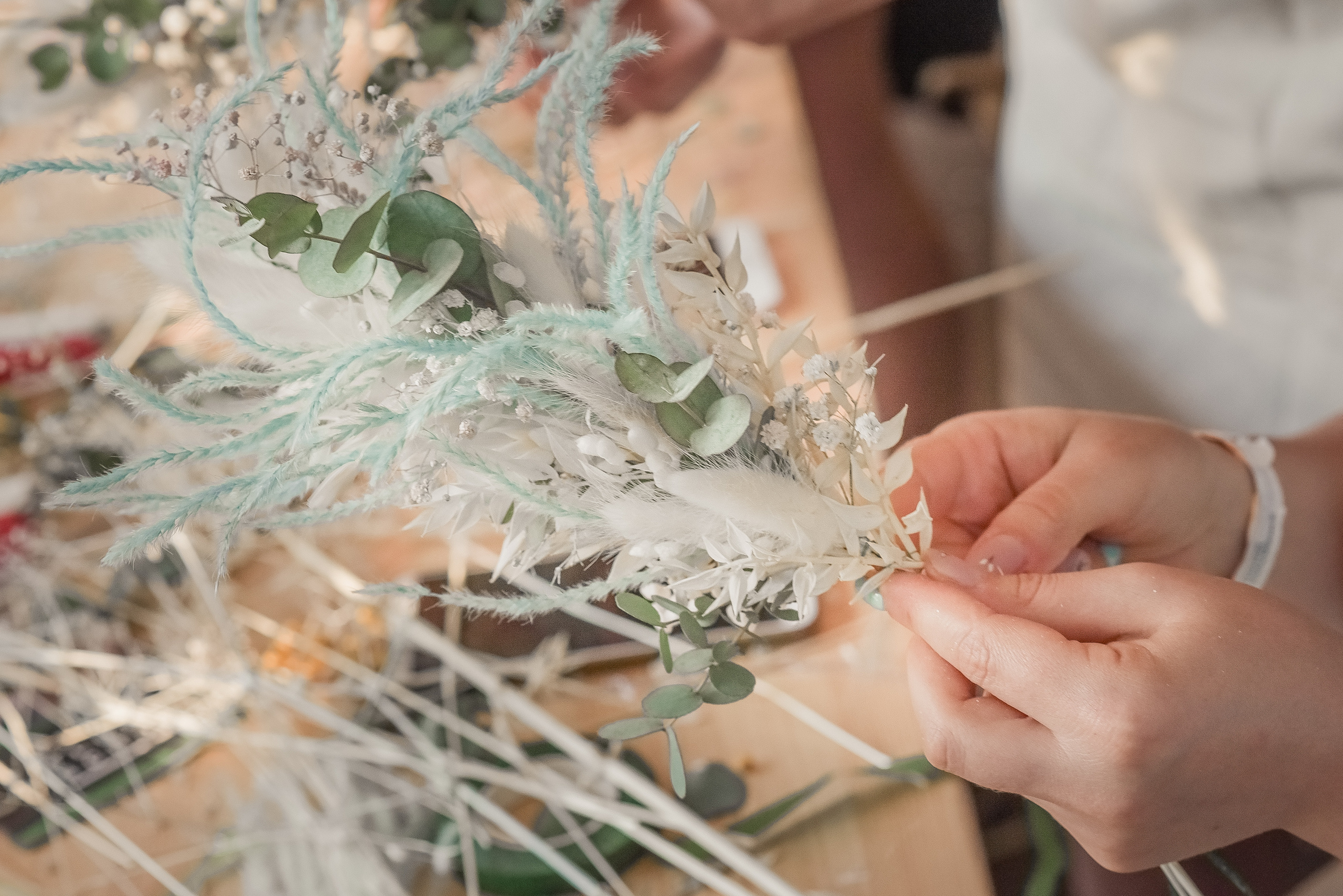 Фотосъёмка для женского журнала: девичник и флористы