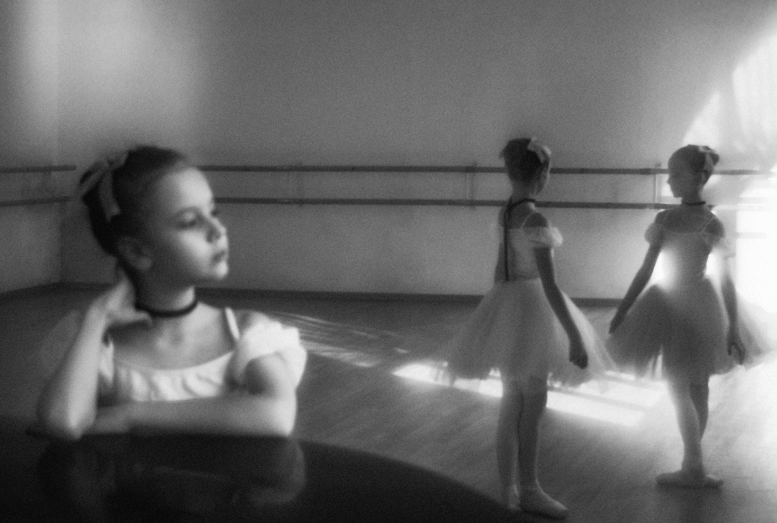 Одуванчики в пуантах. Женский семейный фотограф Тула Москва Захарова Анна