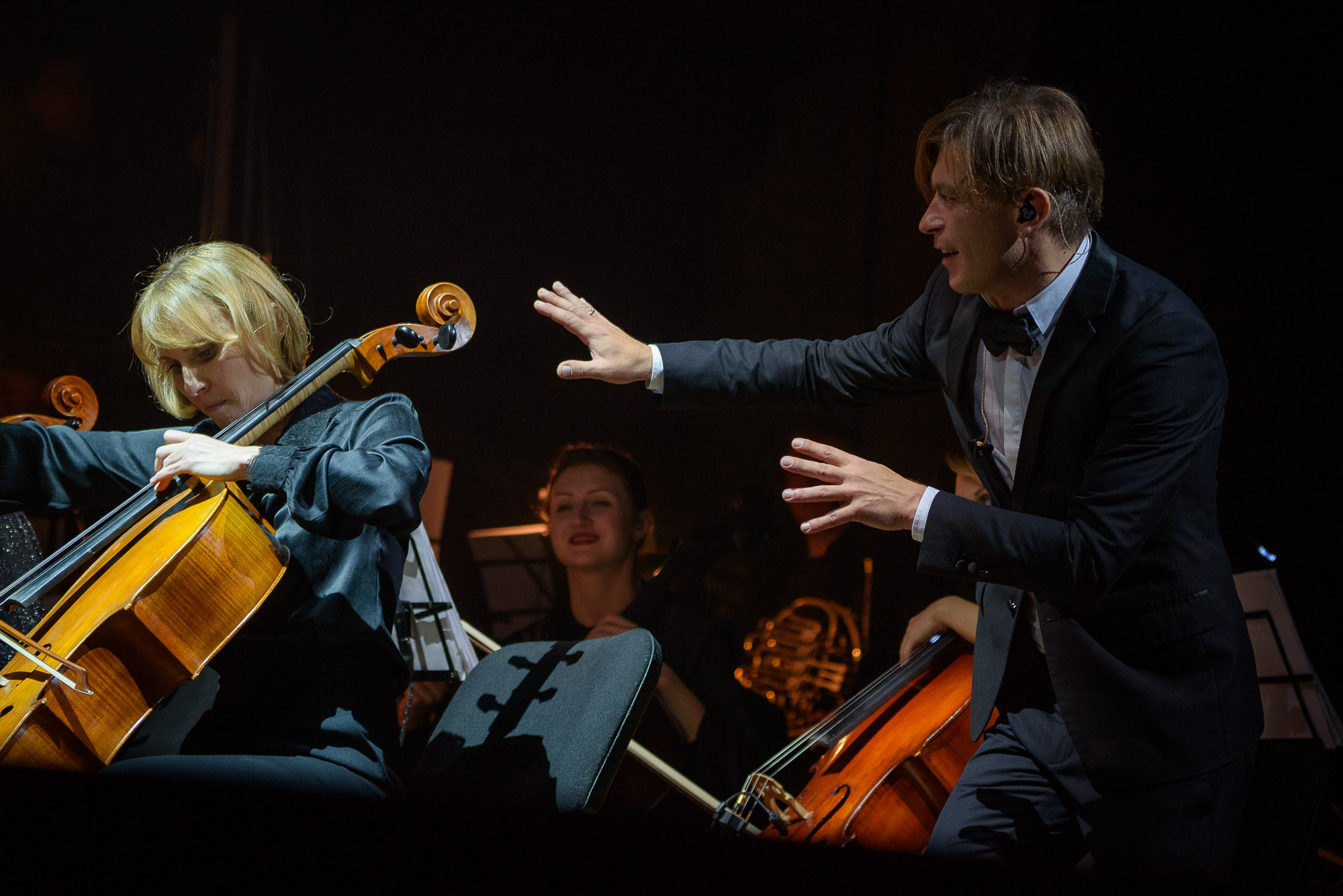 Концерт Би-2 с симфоническим оркестром. Репортажный и концертный фотограф в Волгограде Павел Панько