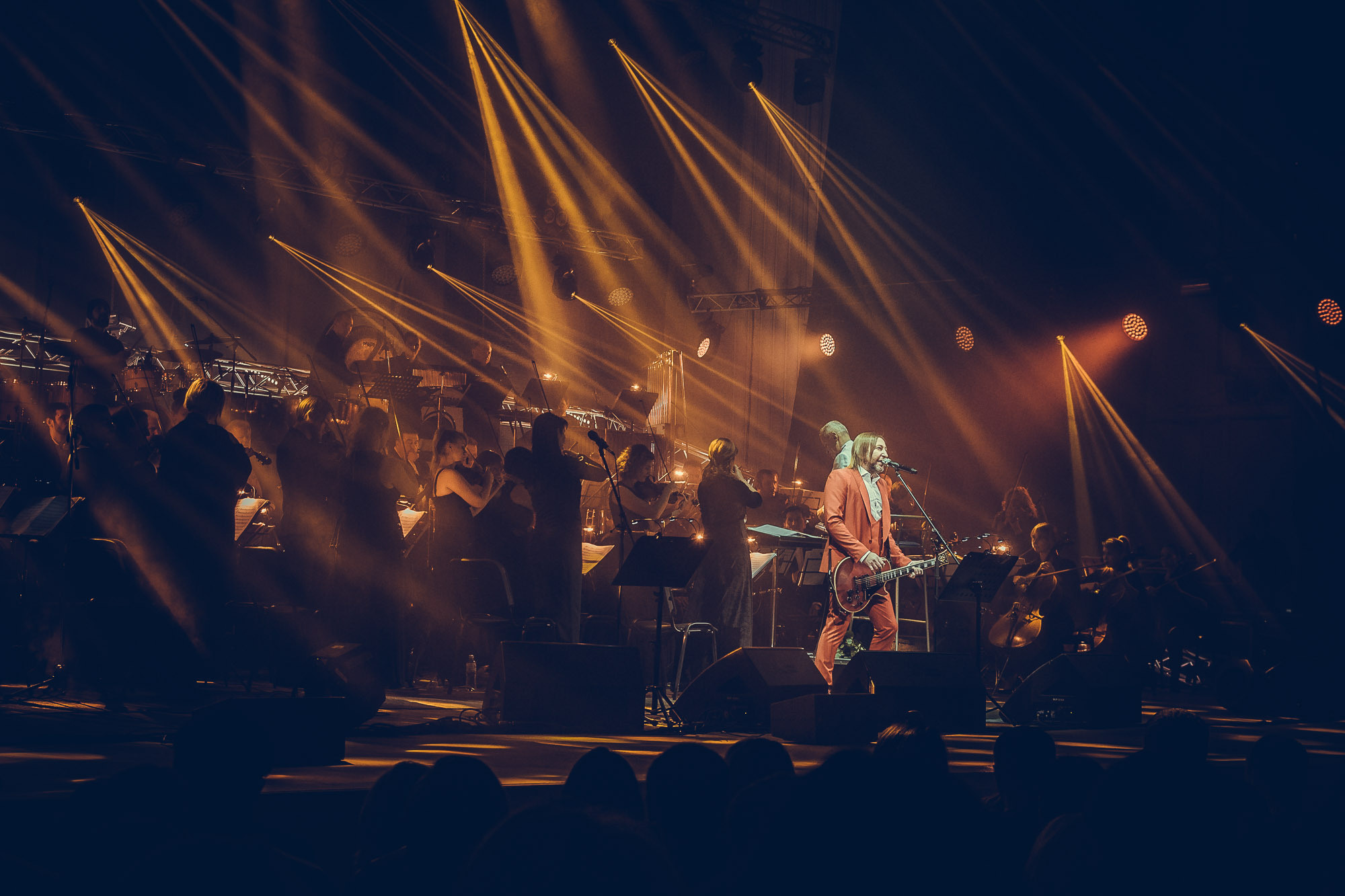 Концерт Би-2 с симфоническим оркестром. Репортажный и концертный фотограф в Волгограде Павел Панько