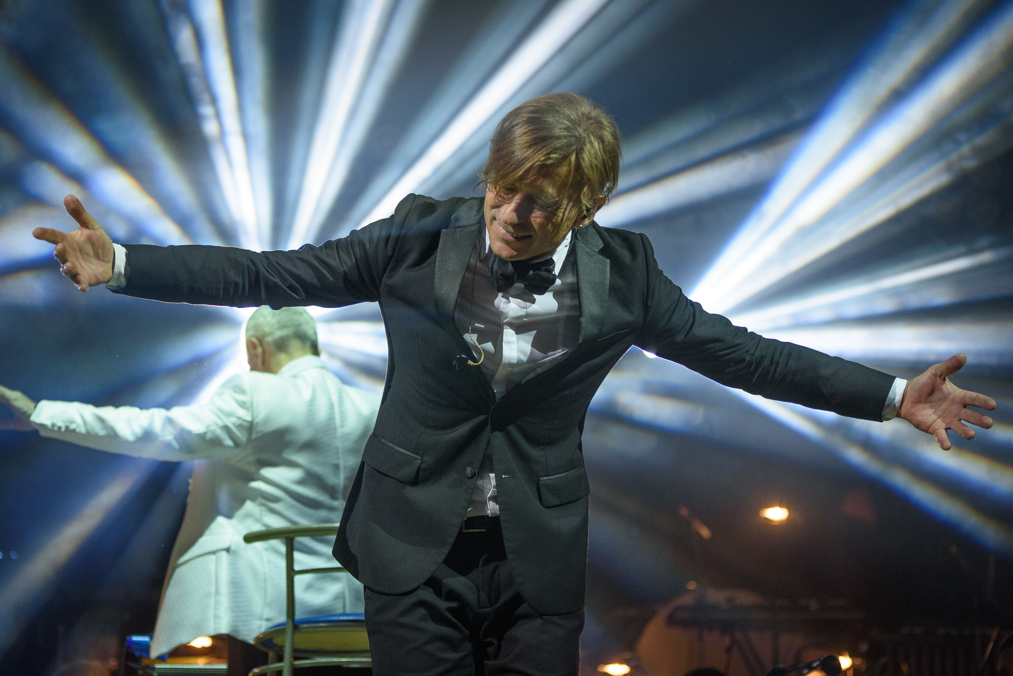 Концерт Би-2 с симфоническим оркестром. Репортажный и концертный фотограф в Волгограде Павел Панько