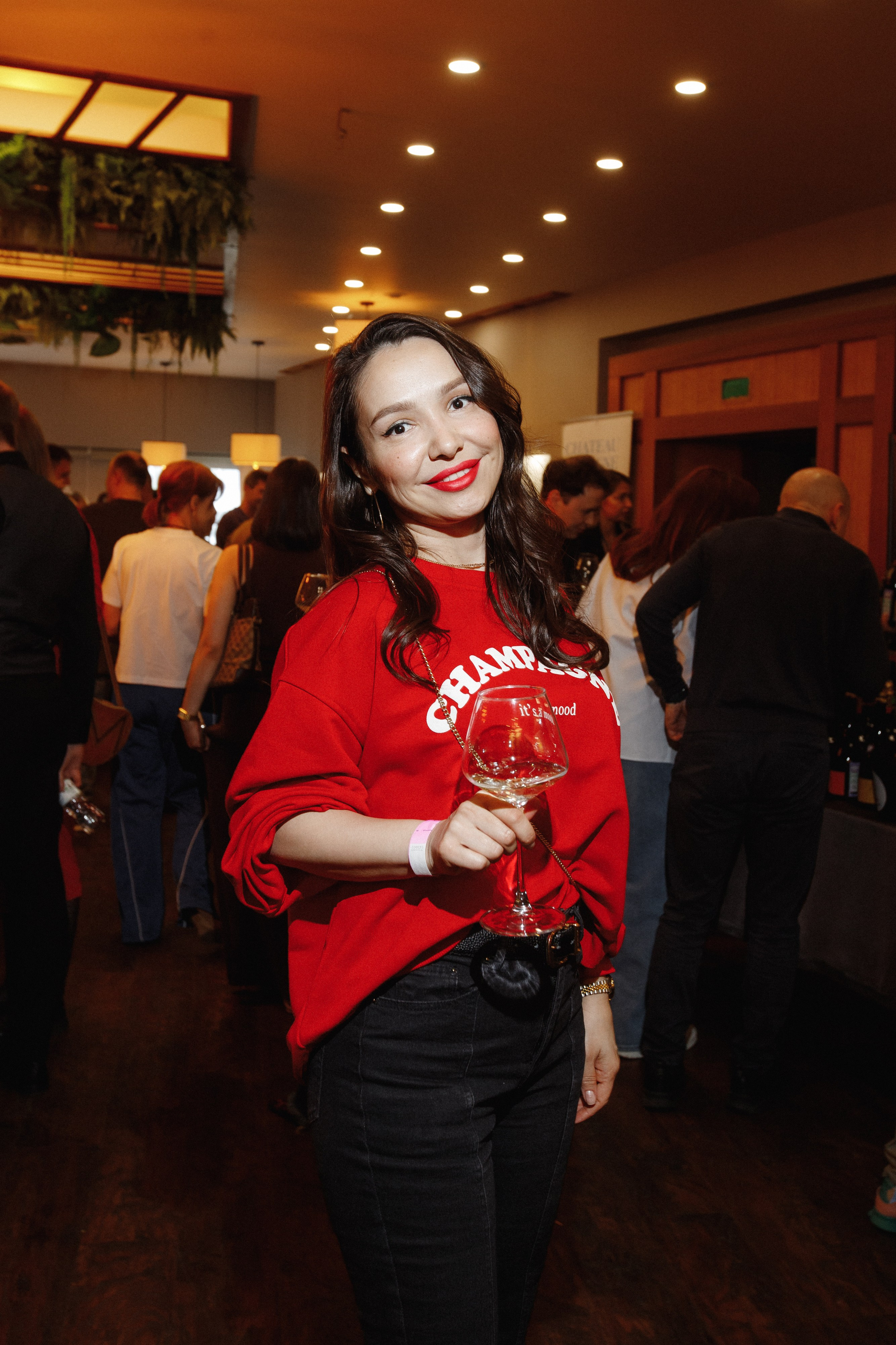 ФЕСТИВАЛЬ ИГРИСТЫХ ВИН. СВОИ. ФОТООТЧЕТЫ-СОБЫТИЯ-МЕСТА