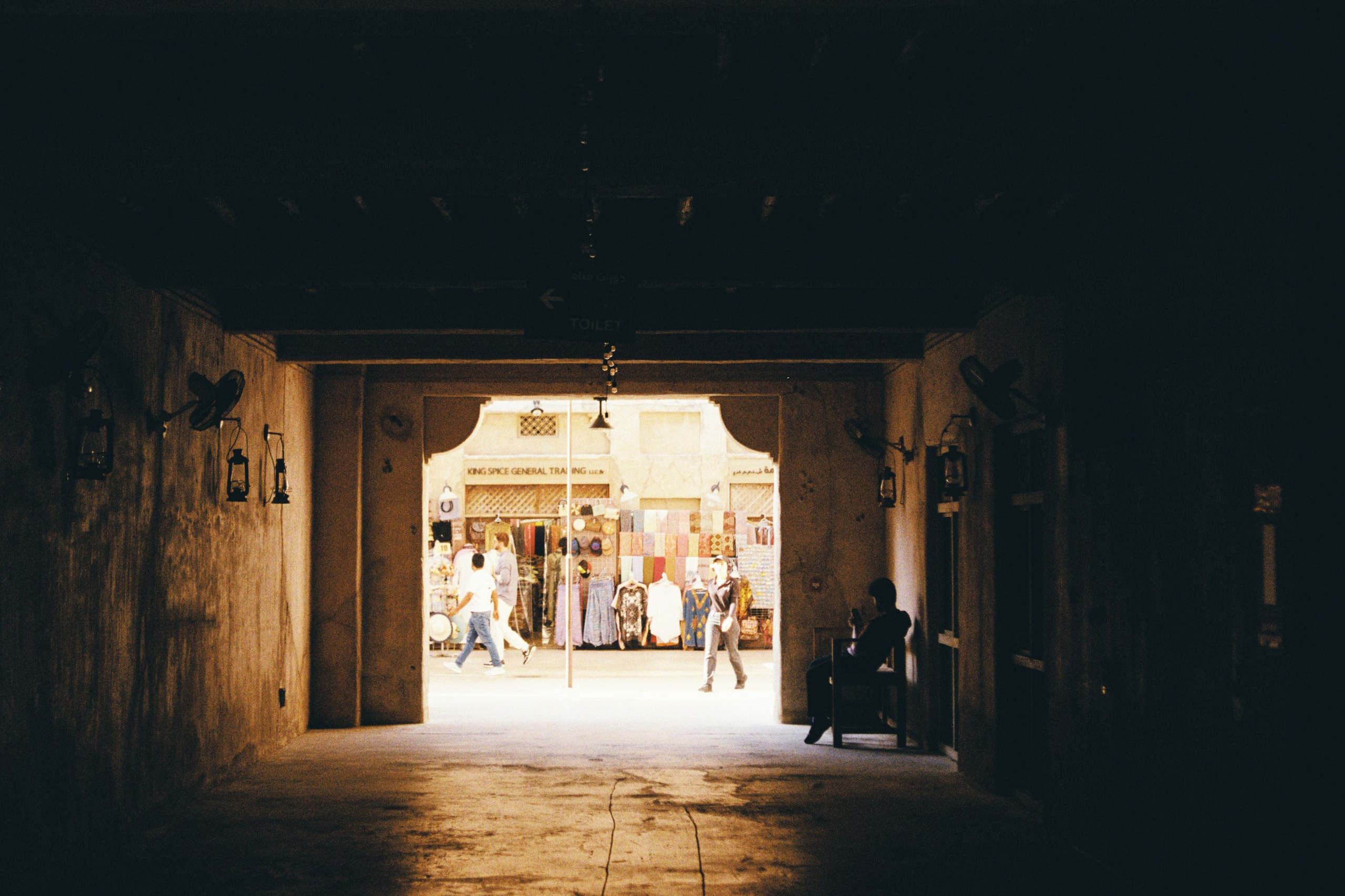 Dubai \ may 2024 \ film 35 mm. Коммерческий Фотограф Виктор Фоменых