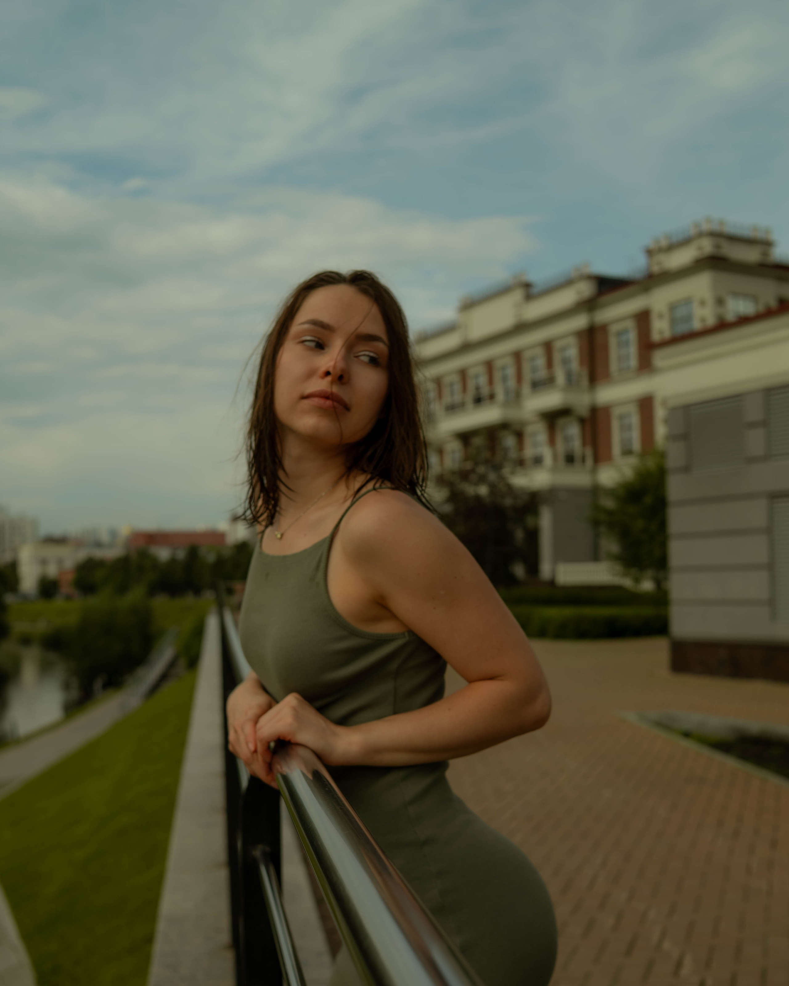 Оля. Женский фотограф. Создатель украшений ручной работы. Модель