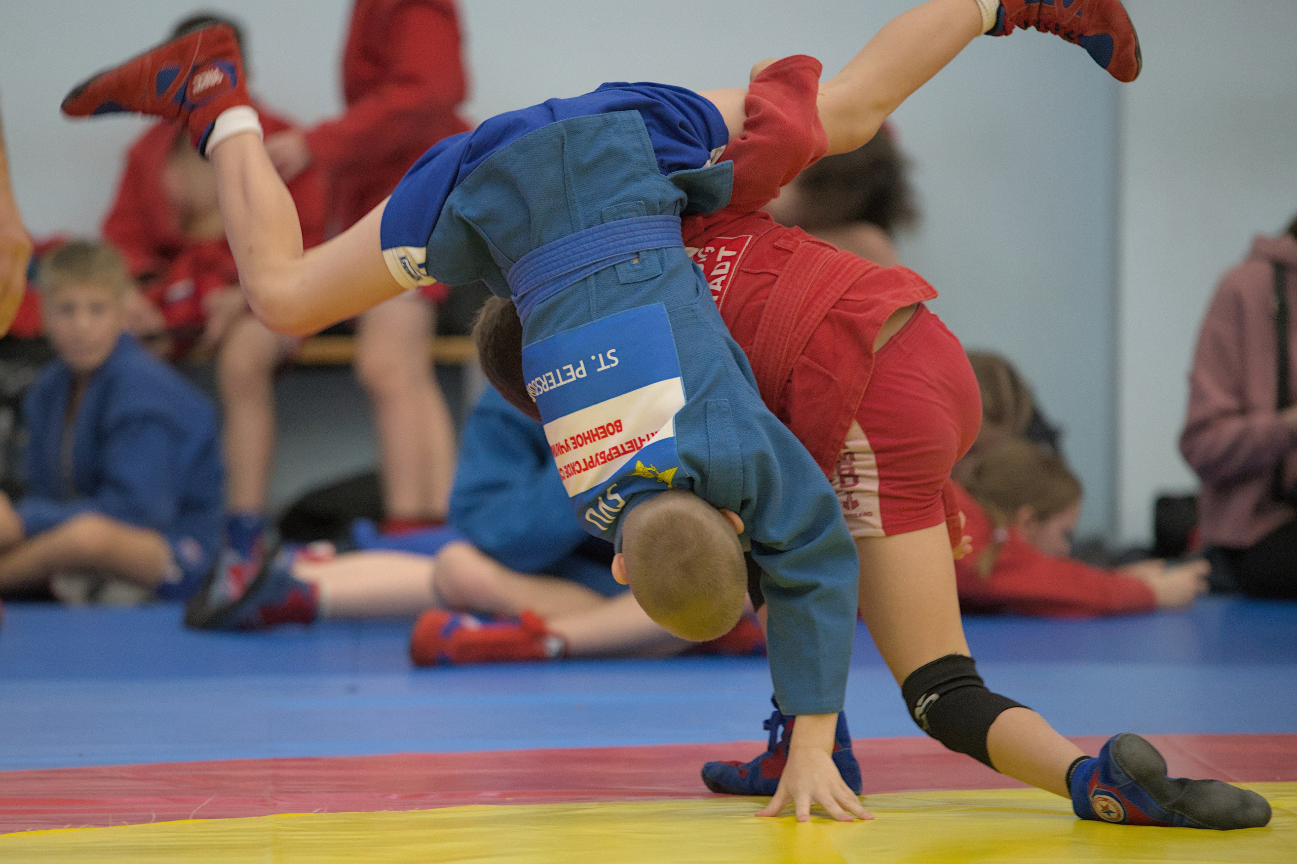 Самбо. Региональные соревнования «Невские звезды». Фото детских спортивных мероприятий и всякое интересное через объектив