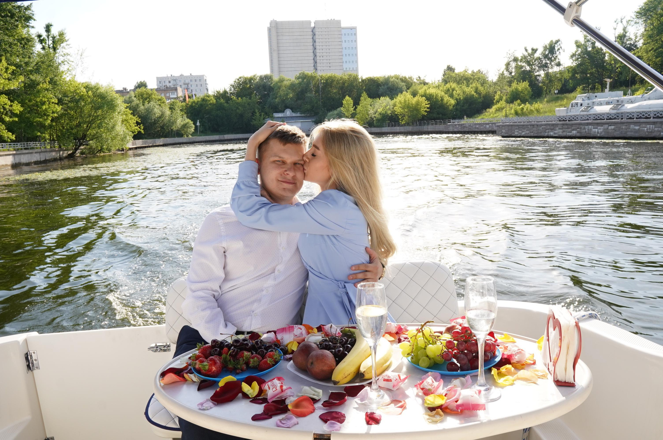 Фотосессия на яхте. Фотографии от Евгении Кузнецовой. Москва, Сочи, Краснодар