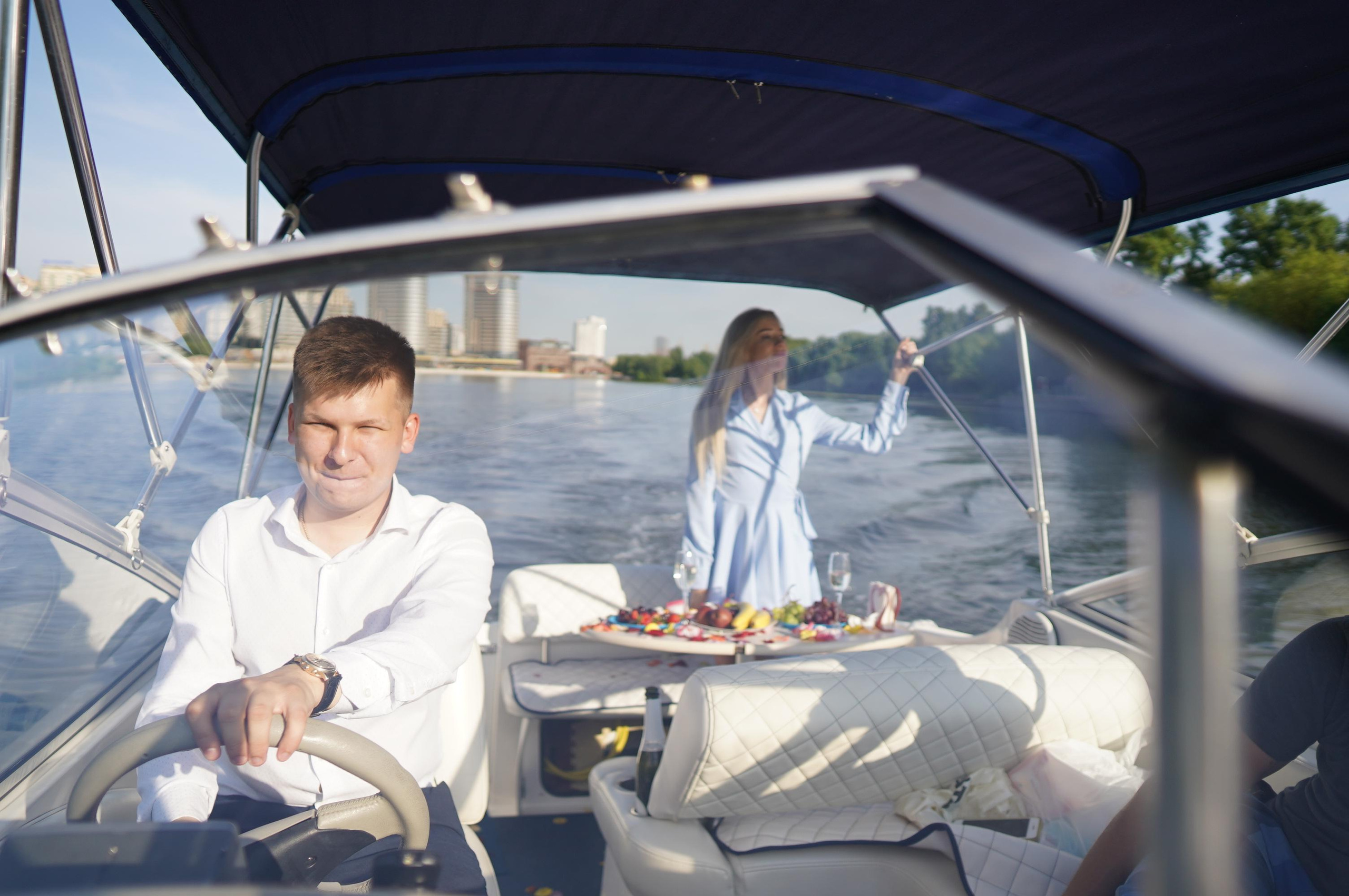 Фотосессия на яхте. Фотографии от Евгении Кузнецовой. Москва, Сочи, Краснодар