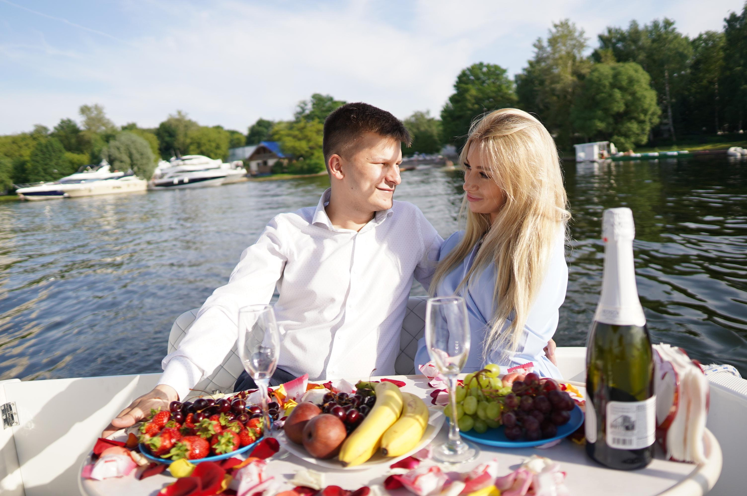 Фотосессия на яхте. Фотографии от Евгении Кузнецовой. Москва, Сочи, Краснодар