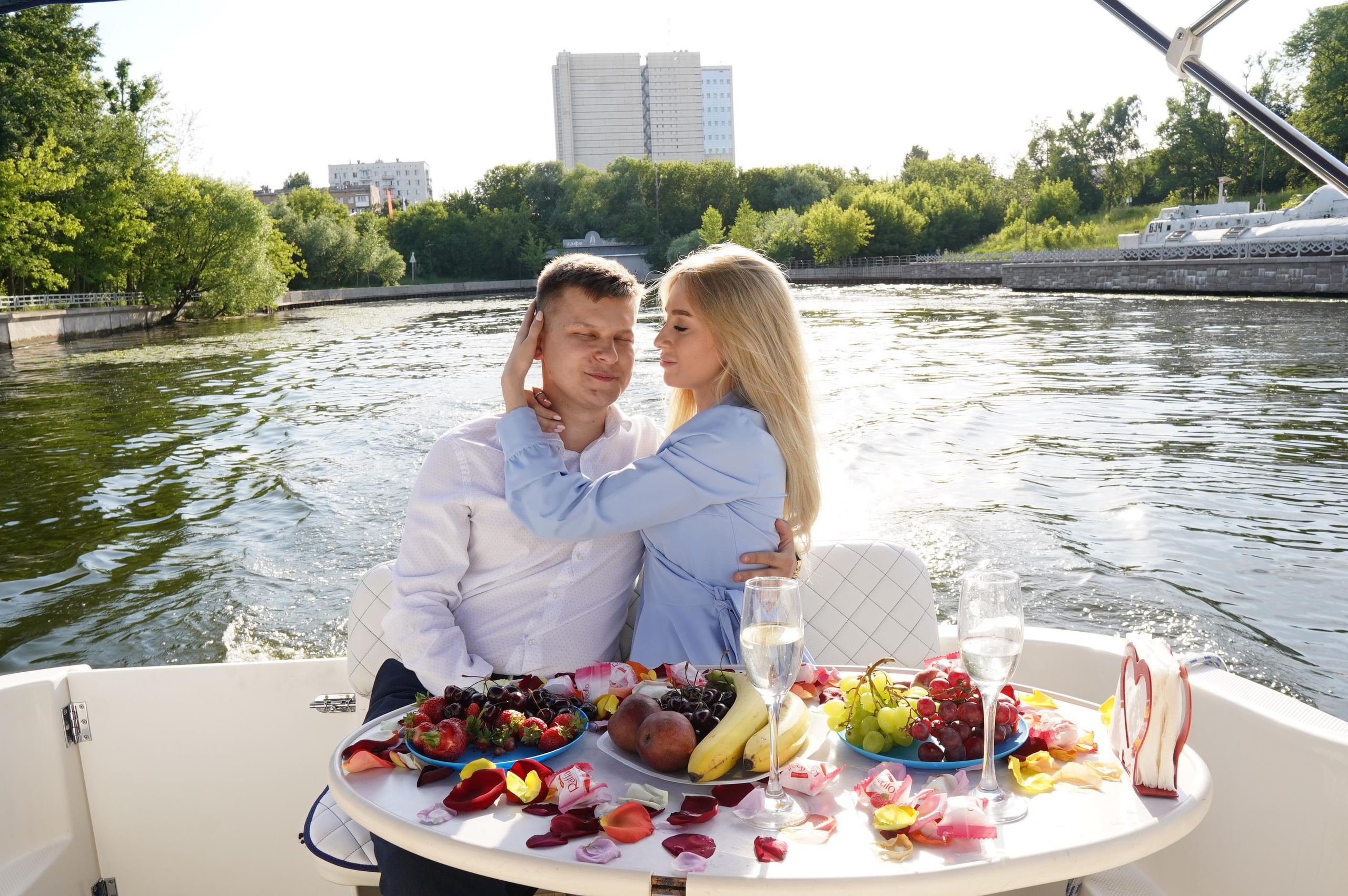 Фотосессия на яхте. Фотографии от Евгении Кузнецовой. Москва, Сочи, Краснодар