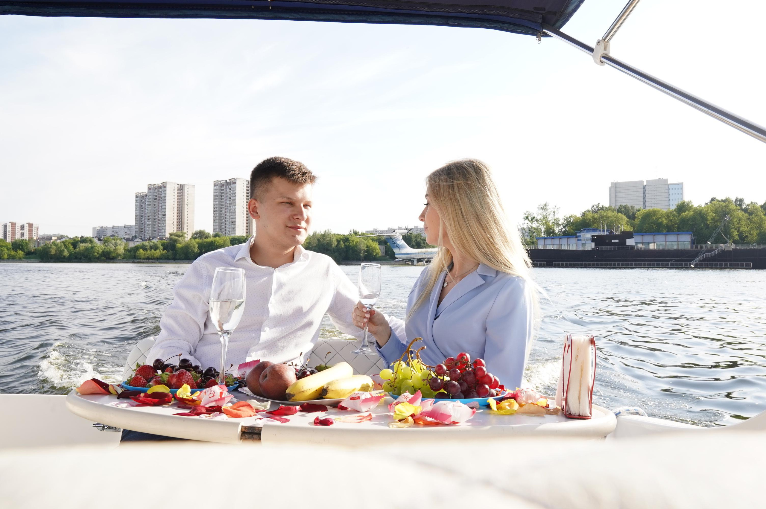 Фотосессия на яхте. Фотографии от Евгении Кузнецовой. Москва, Сочи, Краснодар