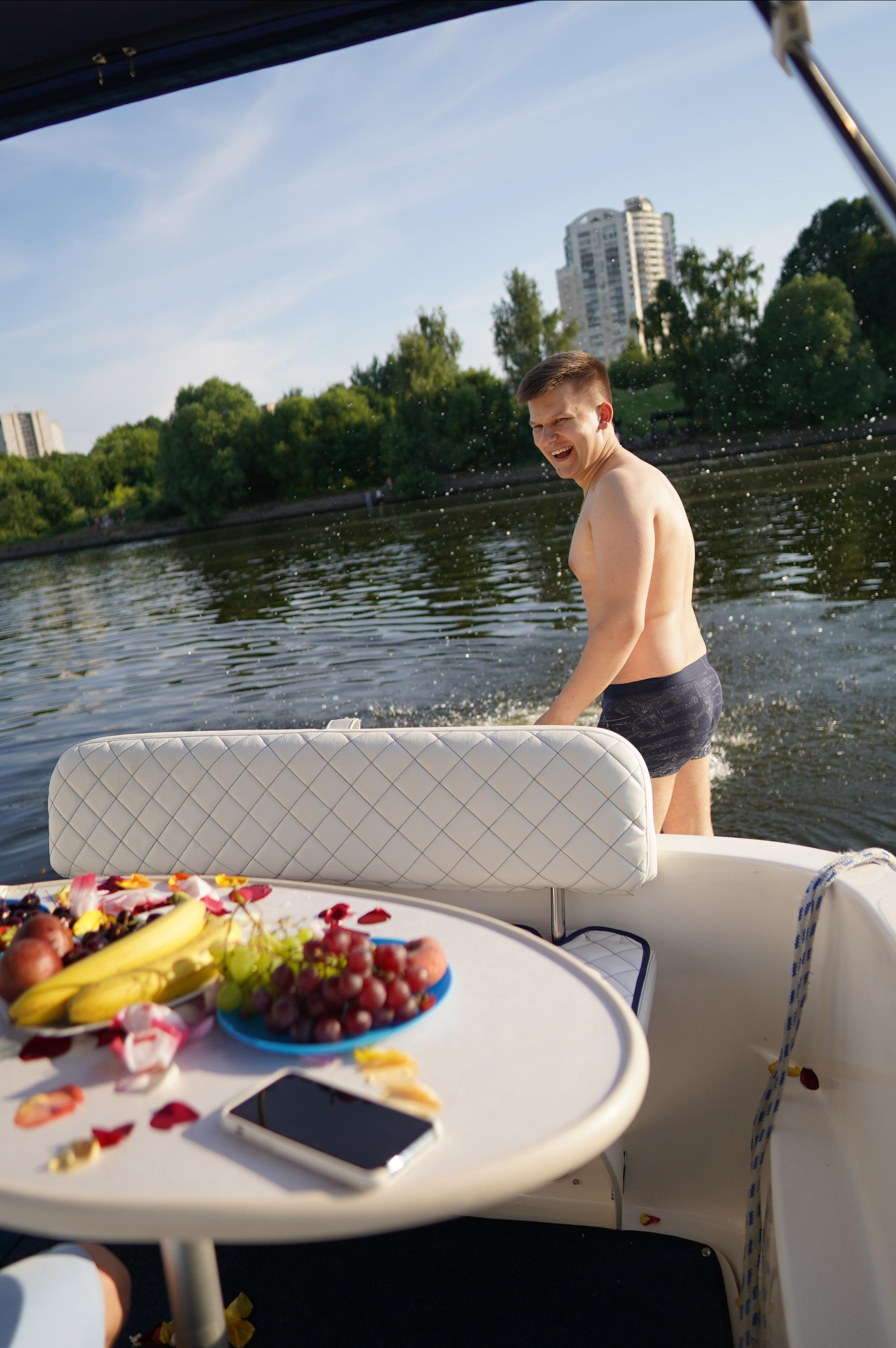 Фотосессия на яхте. Фотографии от Евгении Кузнецовой. Москва, Сочи, Краснодар