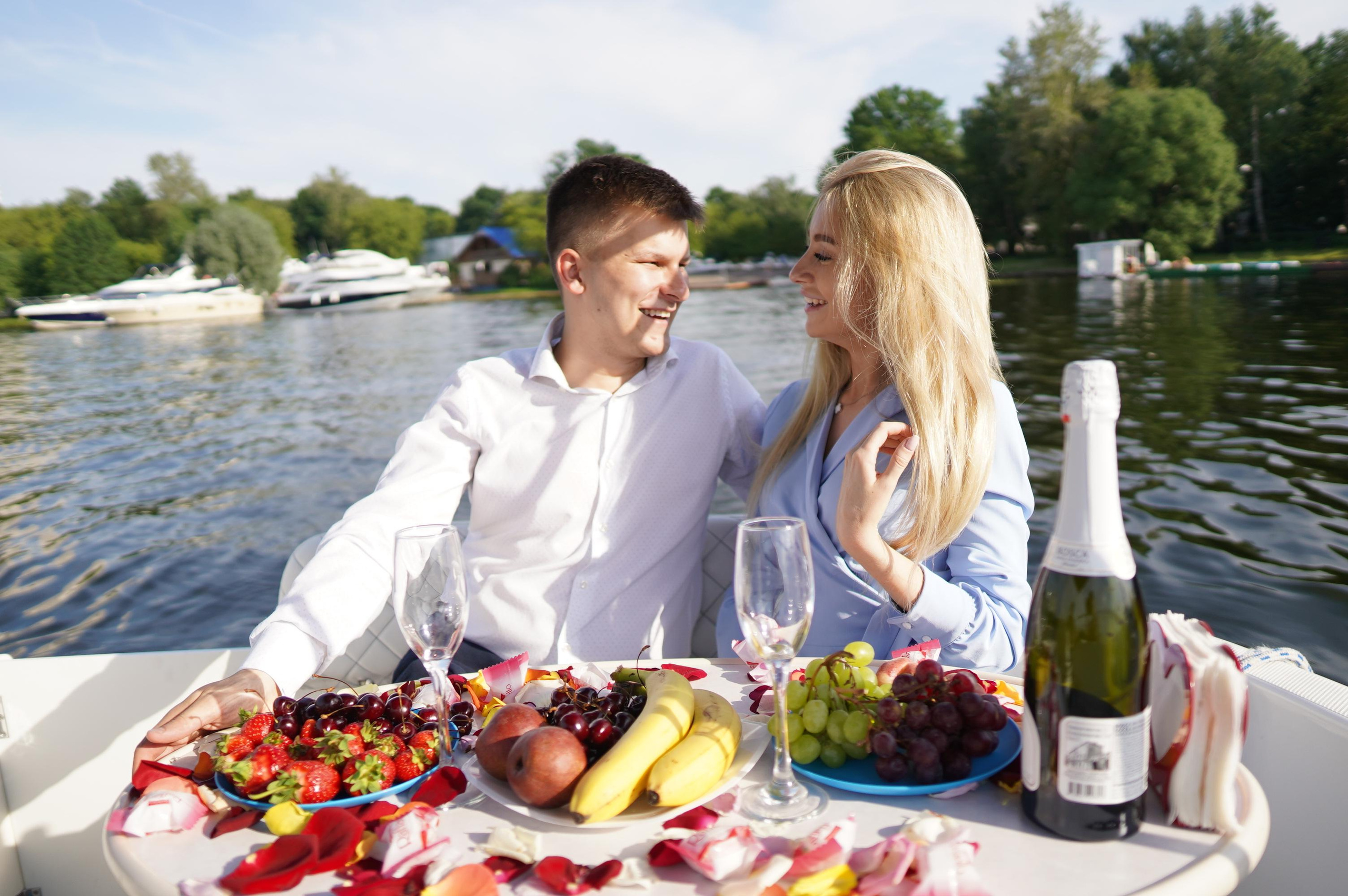 Фотосессия на яхте. Фотографии от Евгении Кузнецовой. Москва, Сочи, Краснодар