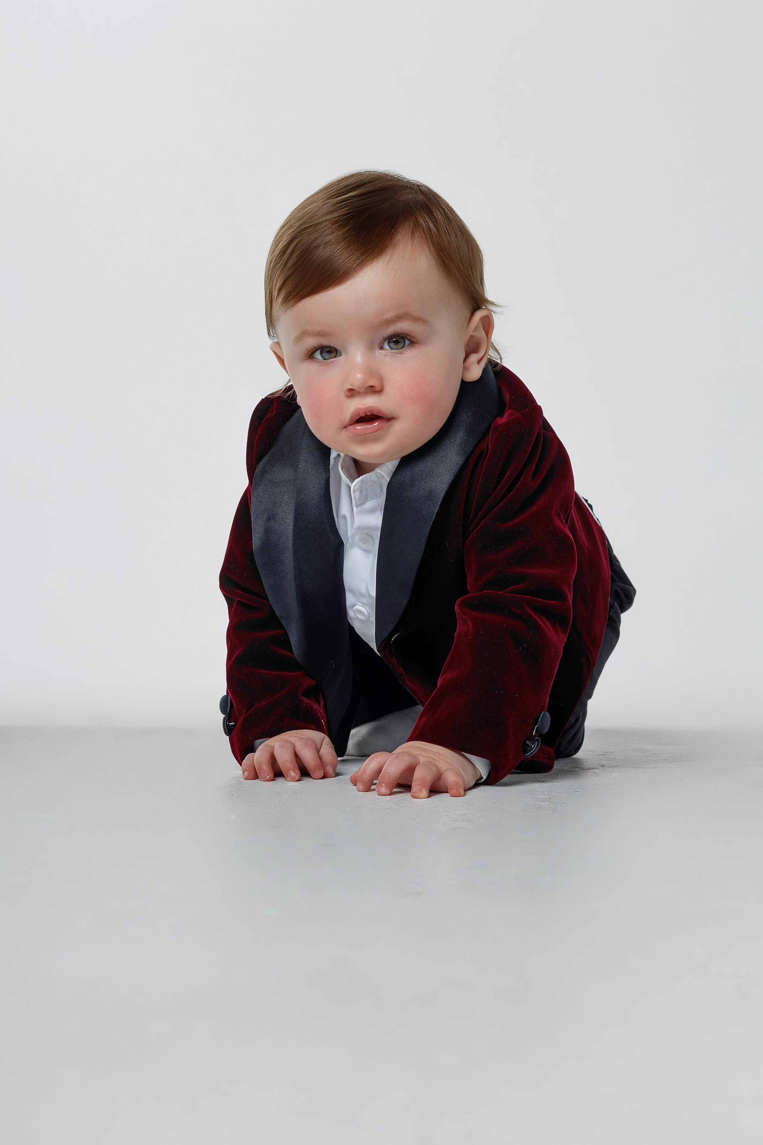 Фотосессия на 1 годик в Сочи. Детский студийный фотограф Сочи