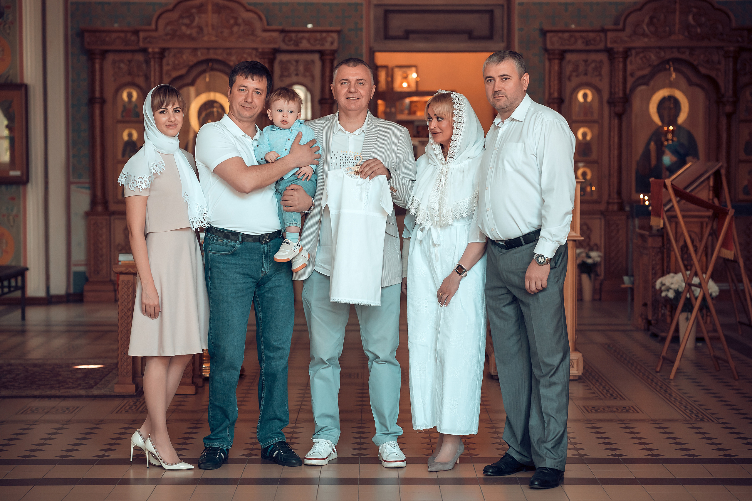 Таинство Крещения ребенка в Храме Иоанна Предтечи Красноярск. Фотограф на Крещение и Венчание в Красноярске Рамазанова Юлия