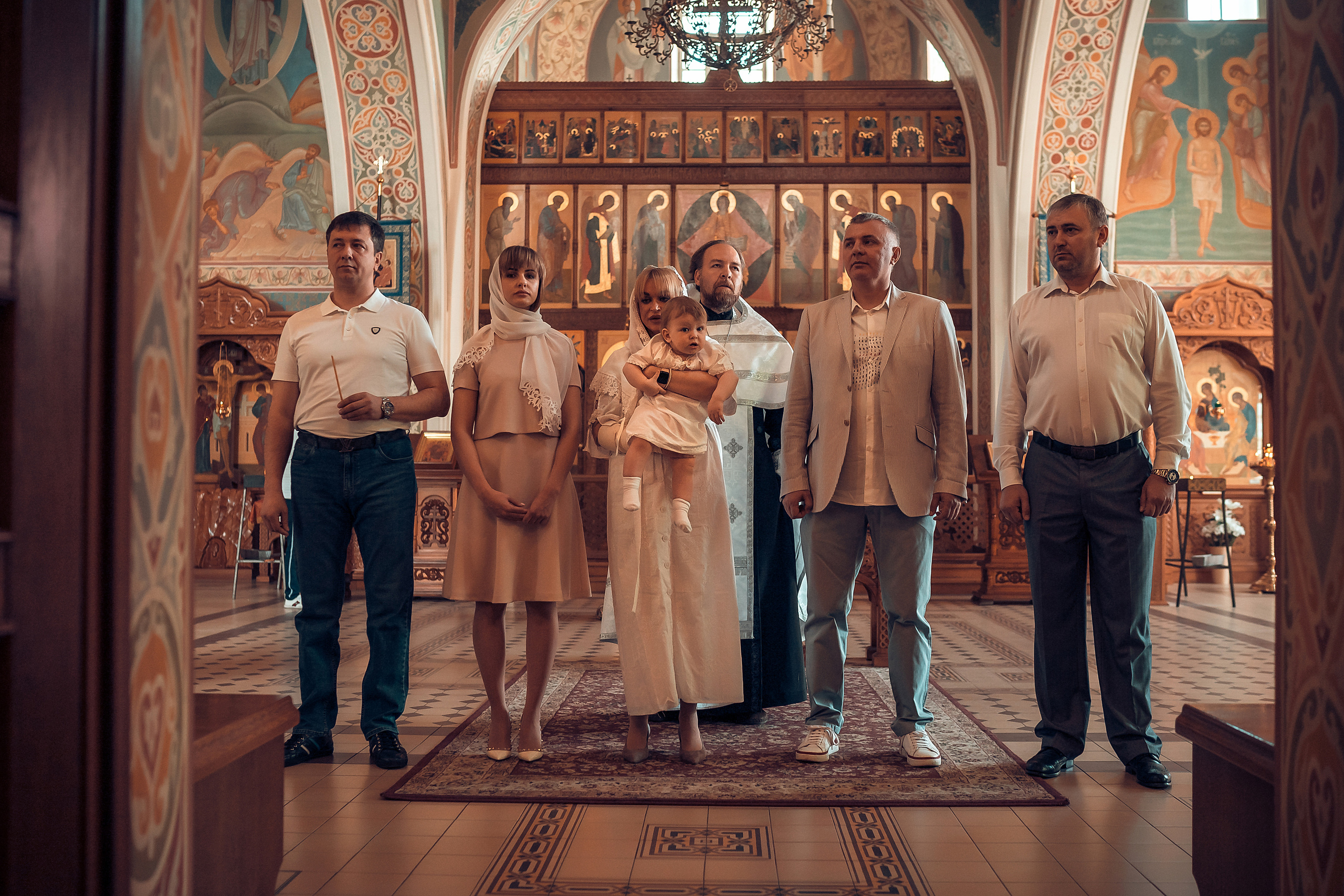 Таинство Крещения ребенка в Храме Иоанна Предтечи Красноярск. Фотограф на Крещение и Венчание в Красноярске Рамазанова Юлия