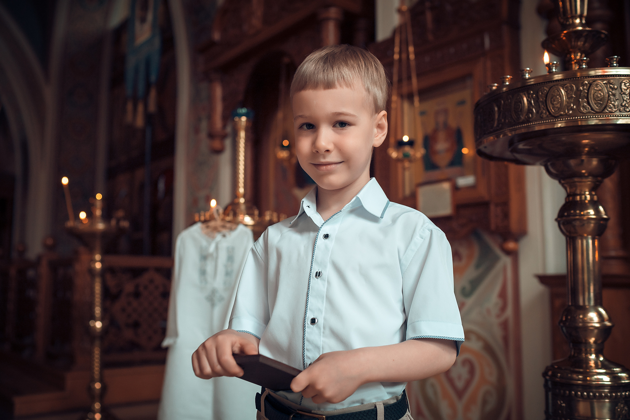 Крещение Александра. Фотограф на Крещение и Венчание в Красноярске Рамазанова Юлия