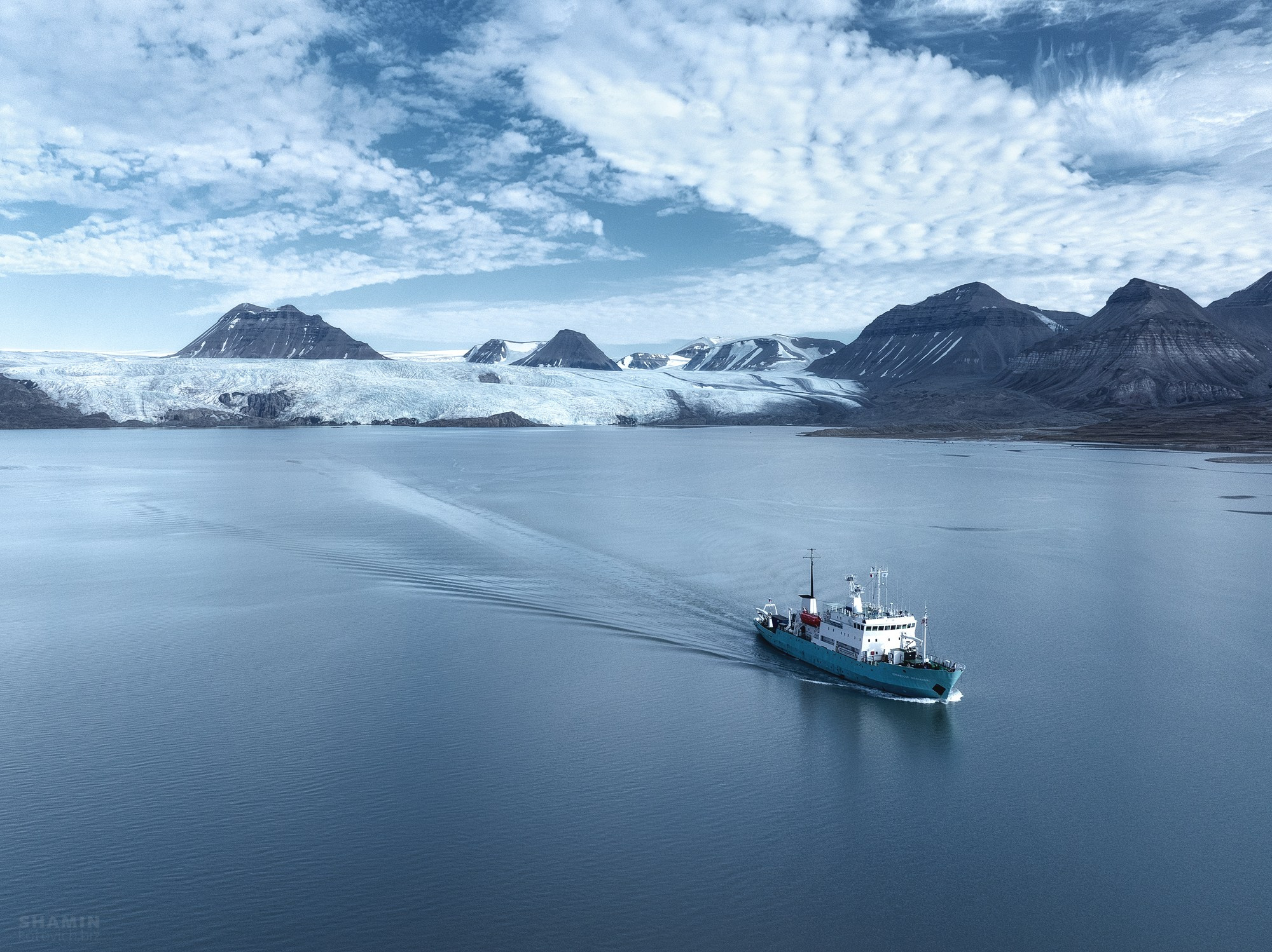 Шпицберген — Арктика в тишине и свете. Фотограф Константин Шамин. Фотограф Константин Шамин