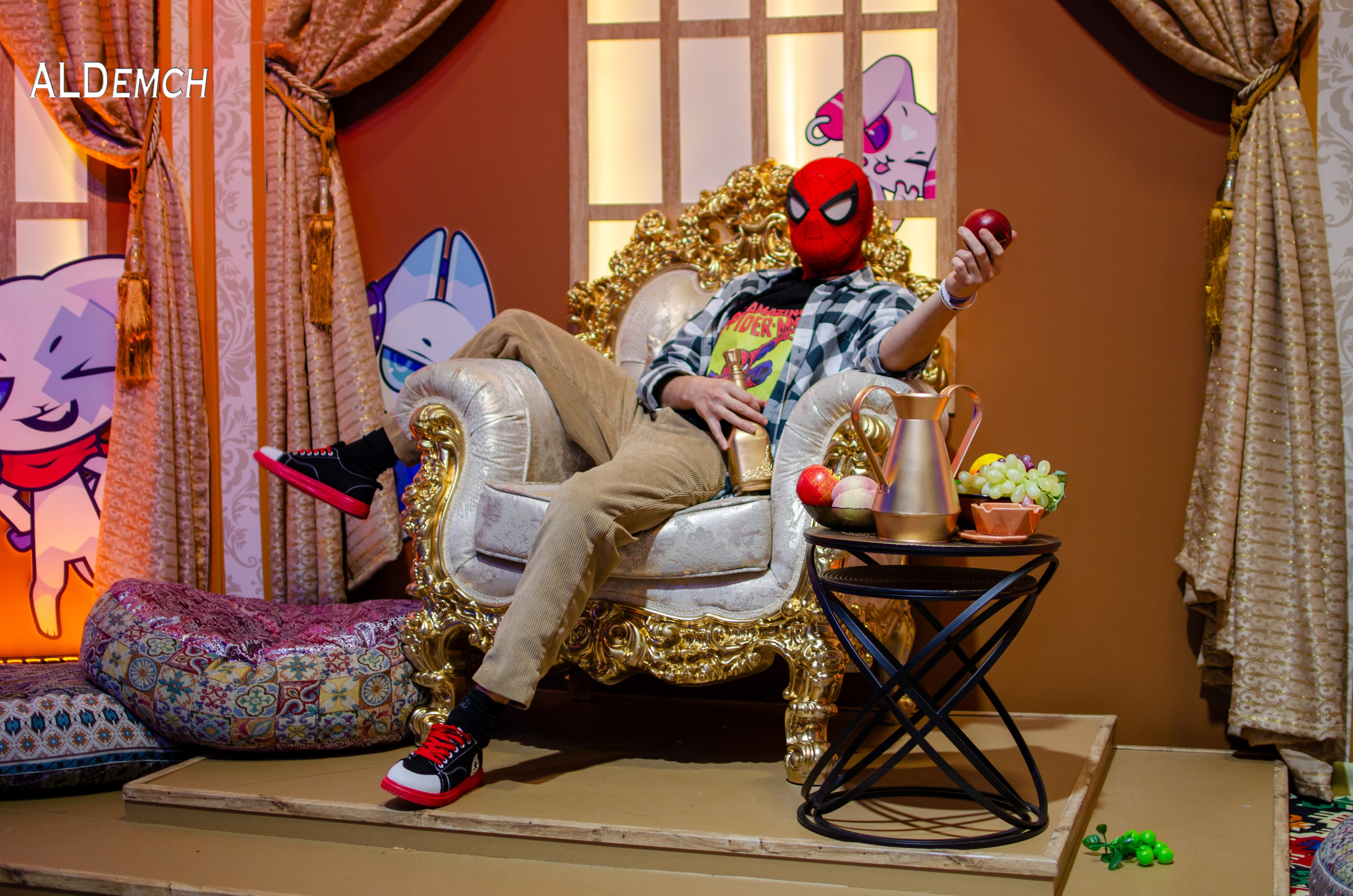 Марвел комикс картинки персонажей и косплей фото в России