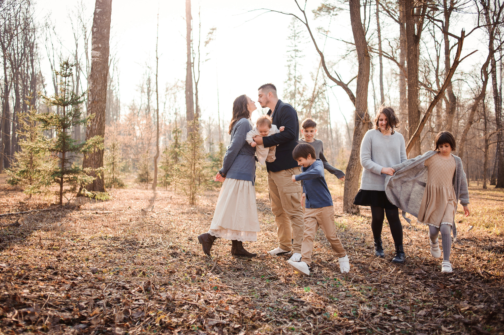 Весенняя прогулка в парке для семьи Белоусовых. Семейный и женский фотограф Красноярск Екатерина Пусенкова