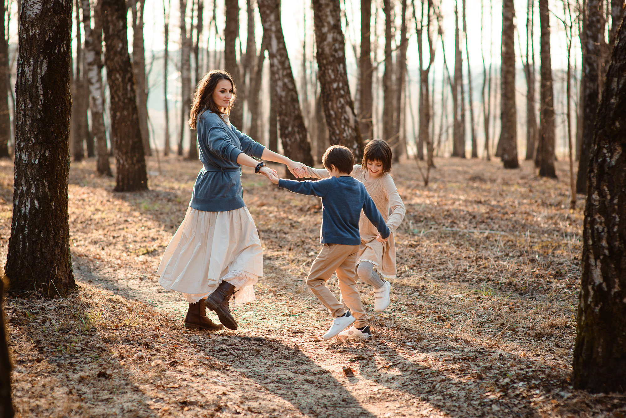 Весенняя прогулка в парке для семьи Белоусовых. Семейный и женский фотограф Красноярск Екатерина Пусенкова