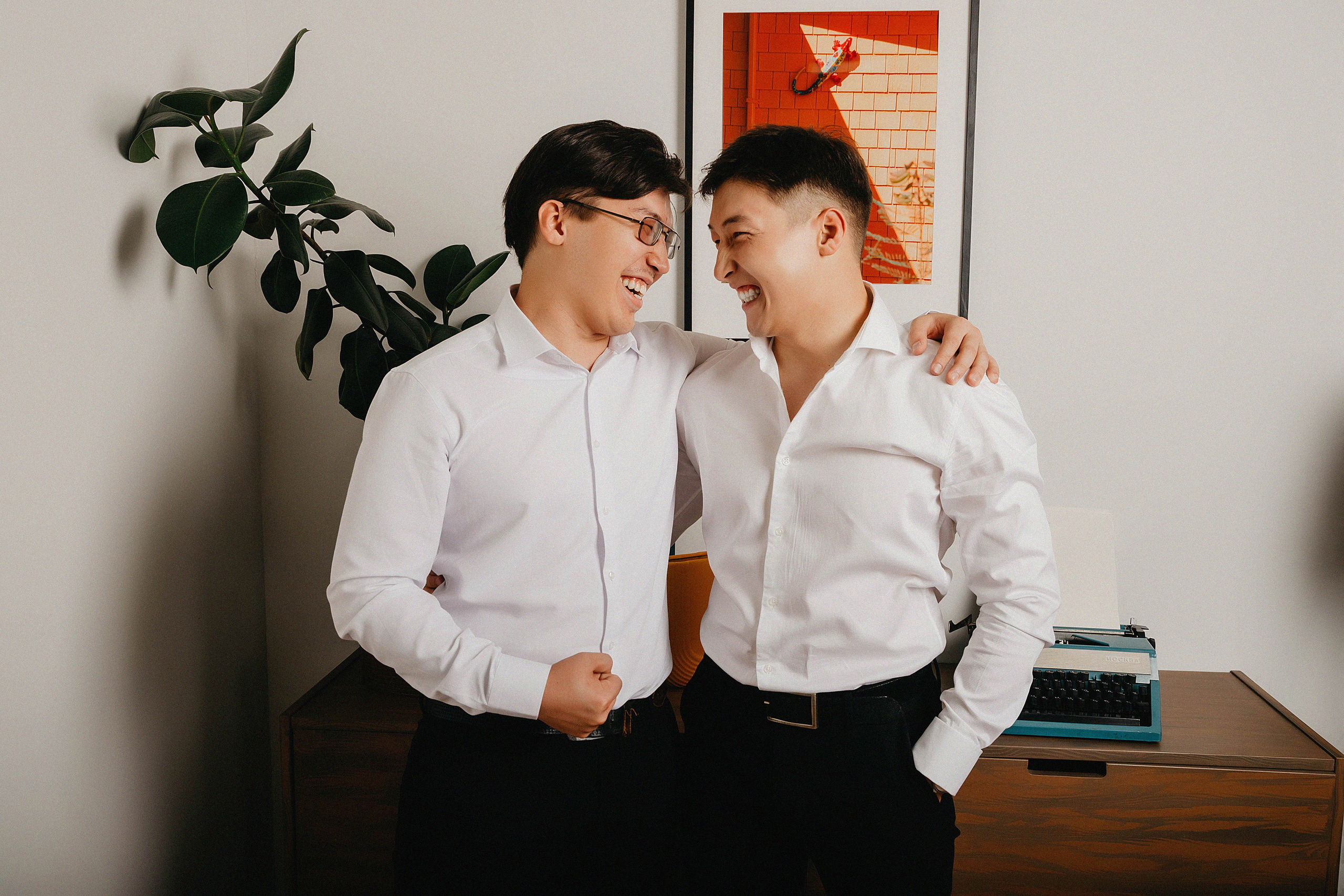 Семейная фотосессия в фотостудии Пространство. Свадебный, семейный и портретный фотограф в Алматы, Костанай