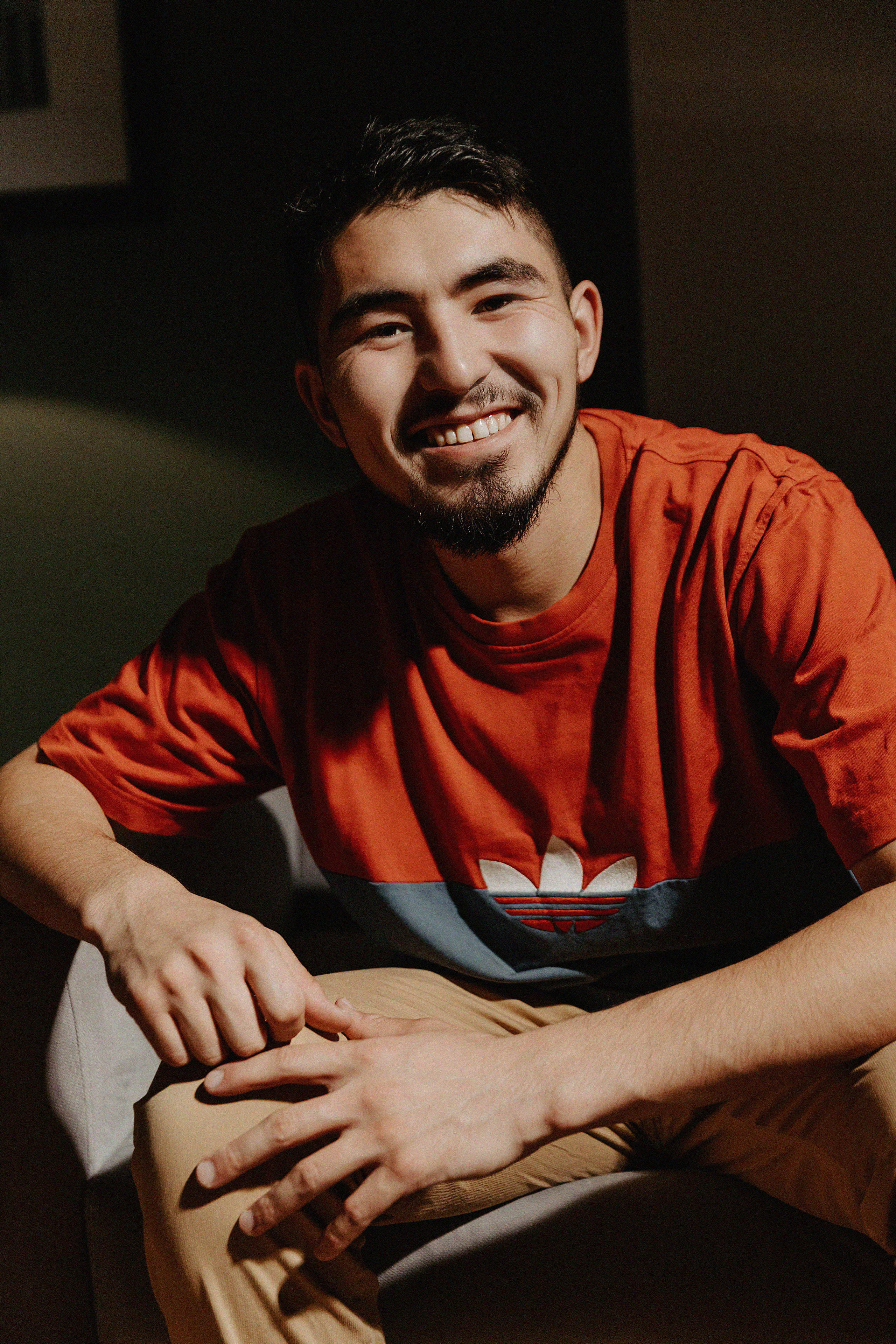 Контент фотосессия Рамазана в фотостудии Пространство. Свадебный, семейный и портретный фотограф в Алматы, Костанай