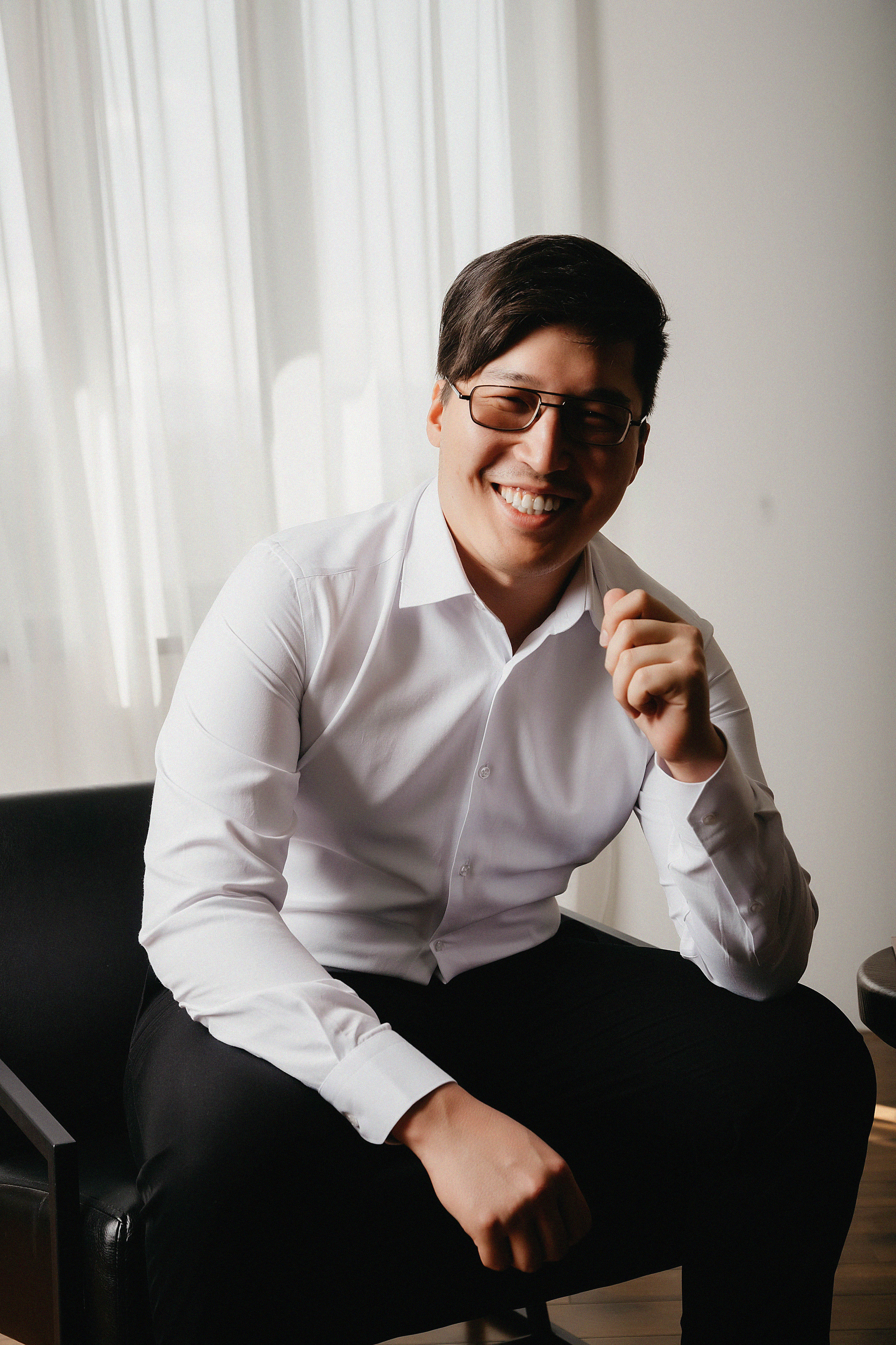 Семейная фотосессия в фотостудии Пространство. Свадебный, семейный и портретный фотограф в Алматы, Костанай