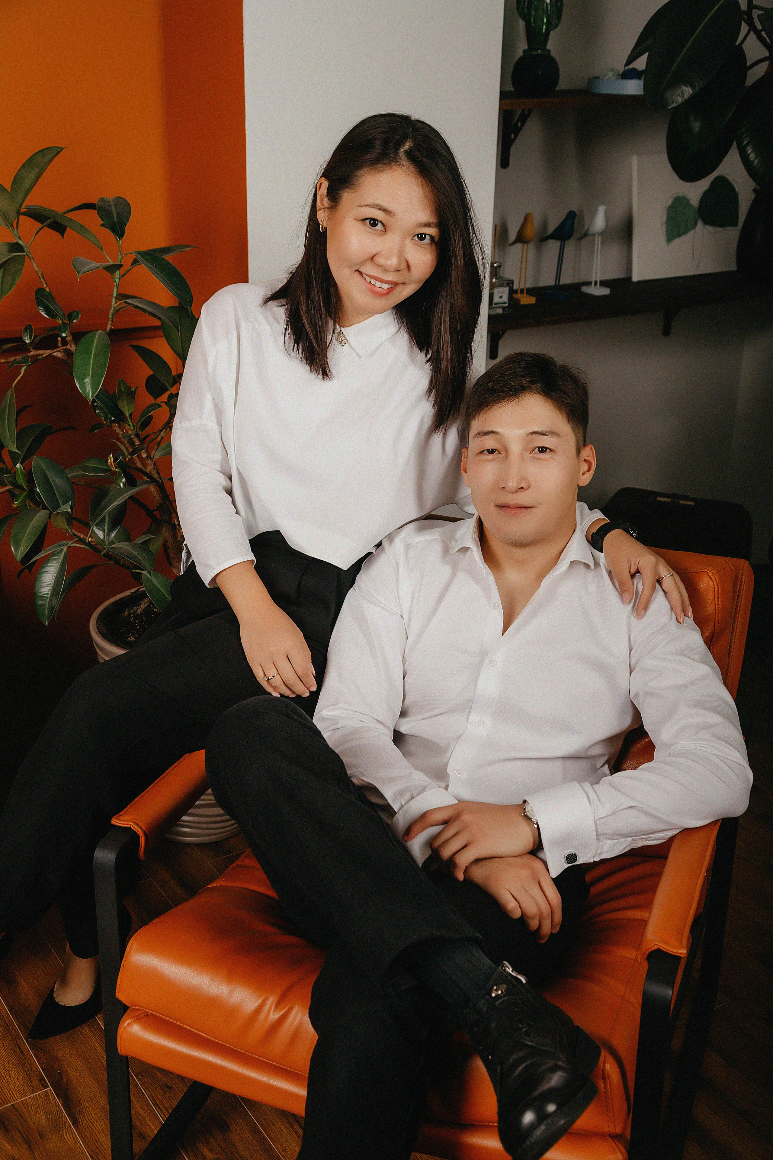 Семейная фотосессия в фотостудии Пространство. Свадебный, семейный и портретный фотограф в Алматы, Костанай