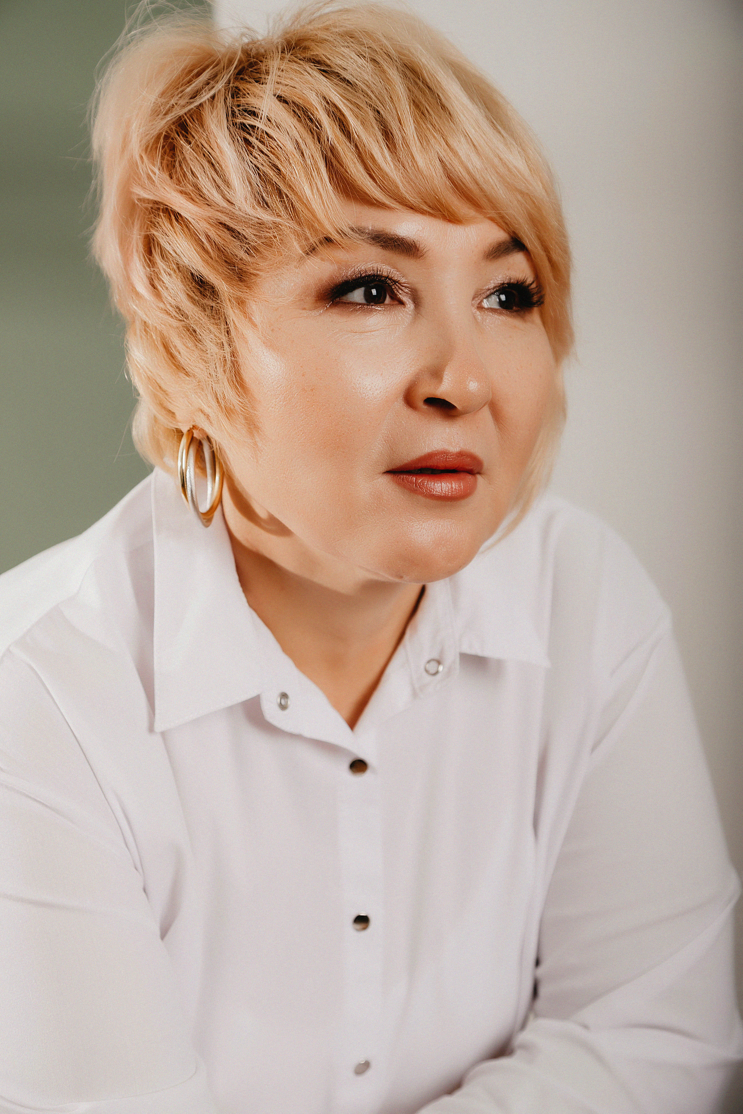 Семейная фотосессия в фотостудии Пространство. Свадебный, семейный и портретный фотограф в Алматы, Костанай