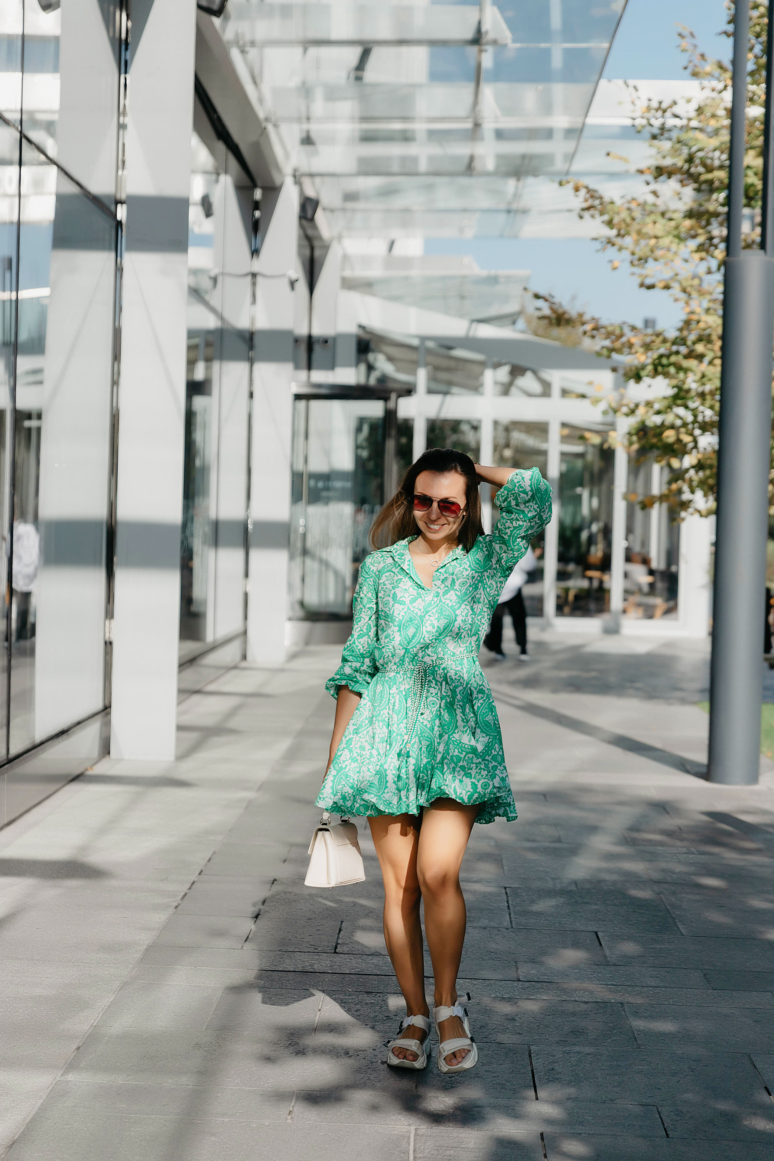 Фотосет Подруг на Esemtay Mall. Свадебный, семейный и портретный фотограф в Алматы, Костанай