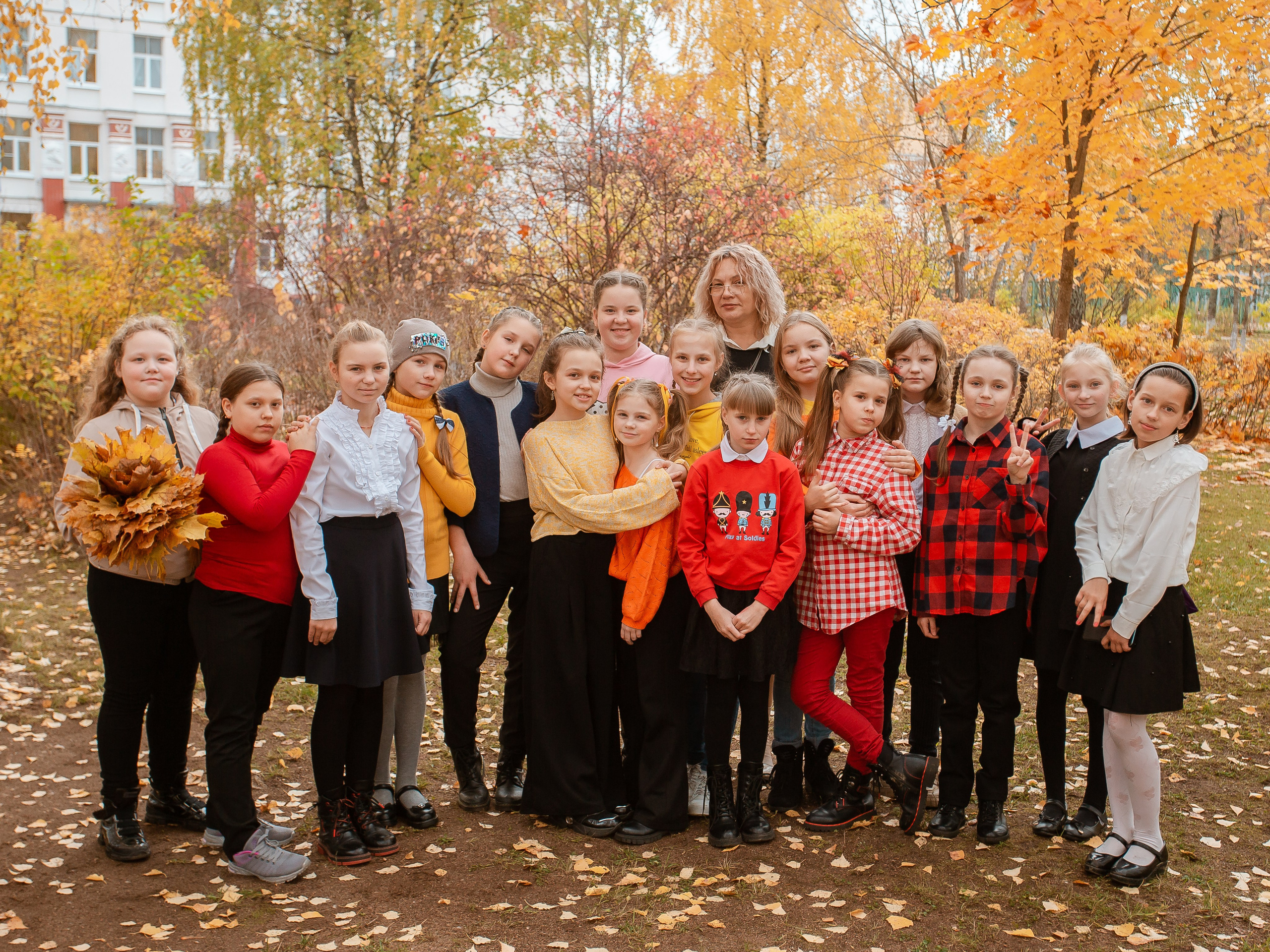 ЗАТО Озерный, школа 1, 4А класс. Студия выпускных альбомов Остров