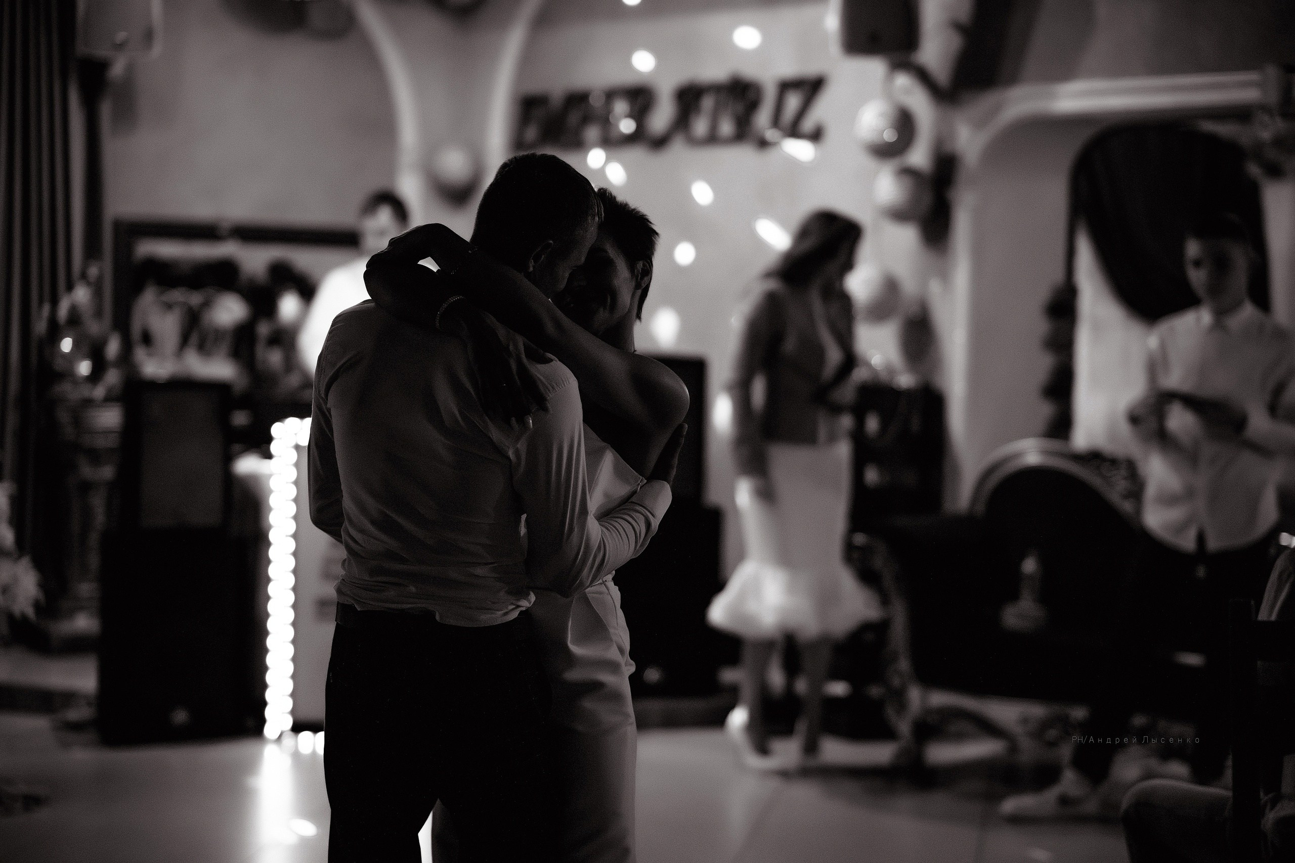 Свадебный фотограф в Воронеже Свадебный фотограф Россошь Фотограф на свадьбу в Воронеже Фотограф на свадьбу Россошь Видеограф в Воронеже Видеограф Россошь Видеооператор в Воронеже Видеооператор Россошь Фото и видео на свадьбу Фото Воронеж Фото Россошь Видео Воронеж Видео Россошь Фото на свадьбу Видео на свадьбу Тамада Ведущий Андрей Лысенко tamlysenko Фото Видео Фото и видео Фотограф и видеограф Свадьба свадьба фото жених и невеста фото фотосессия для двоих