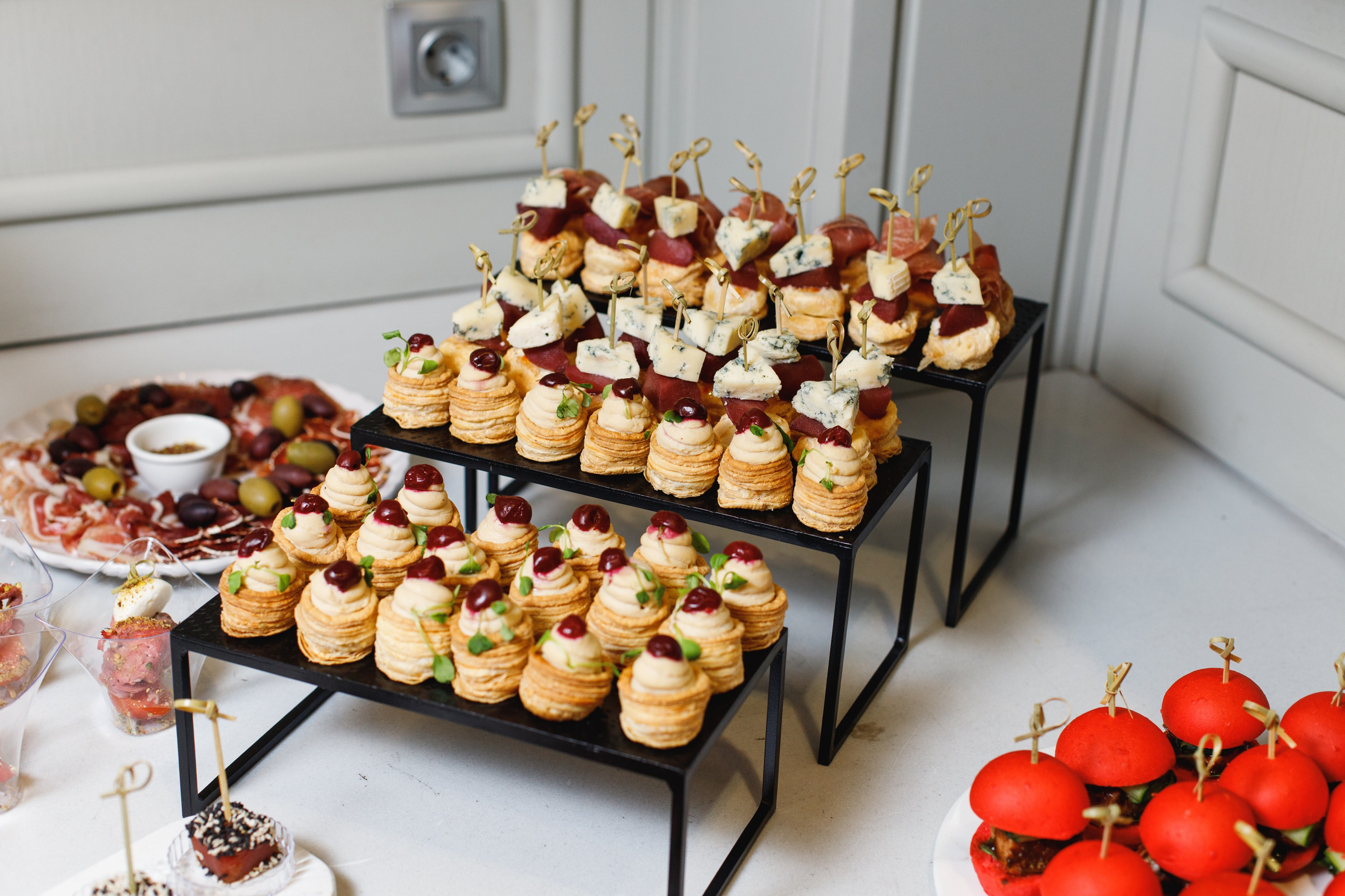 АМУР — Кейтеринг. СВОИ. ФОТООТЧЕТЫ-СОБЫТИЯ-МЕСТА