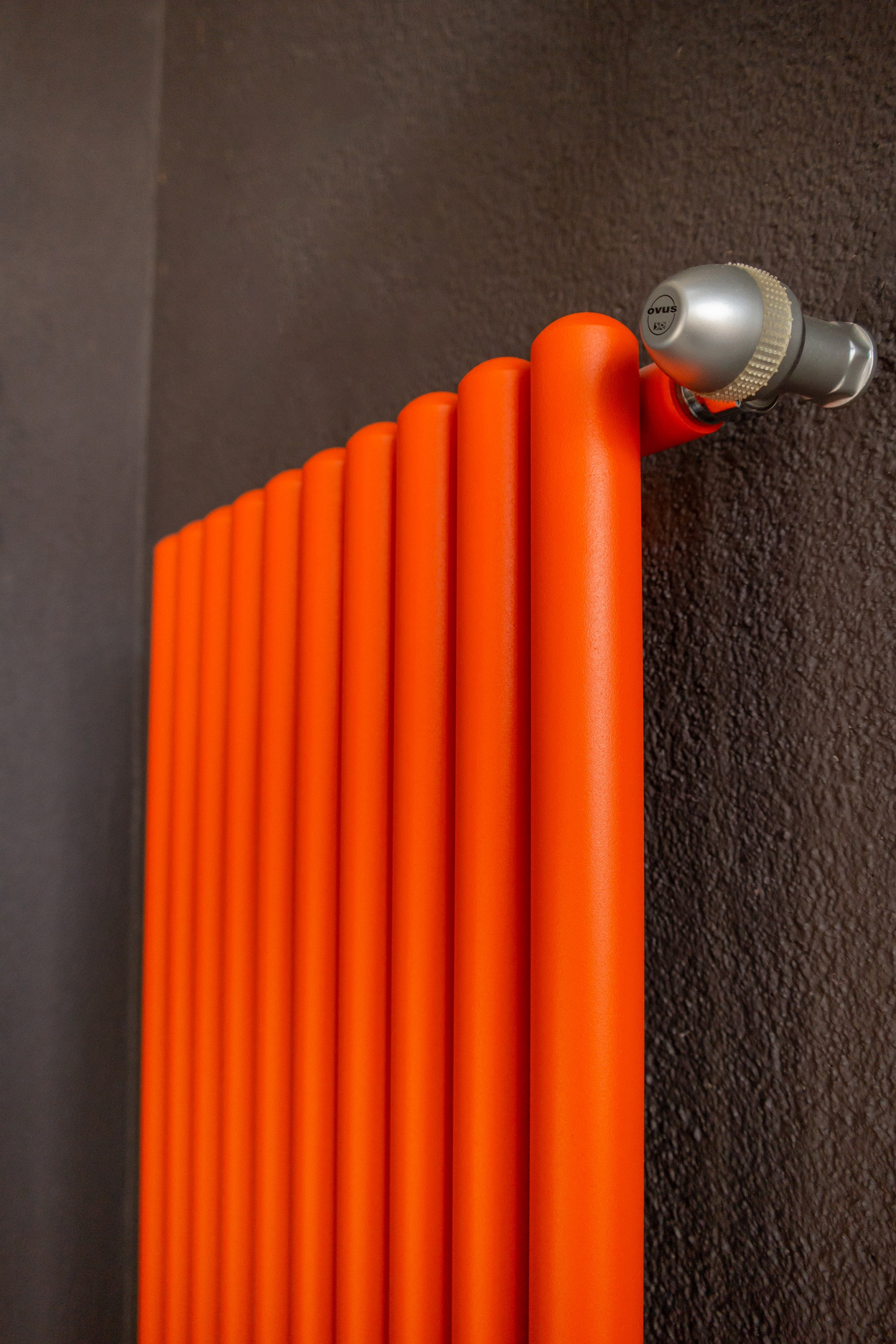 Контент-съемка для магазина отопления в Краснодаре. AI Фотограф Краснодар: мужские и женские фотосессии, стилизация съемки. Нейро-фотосессии онлайн