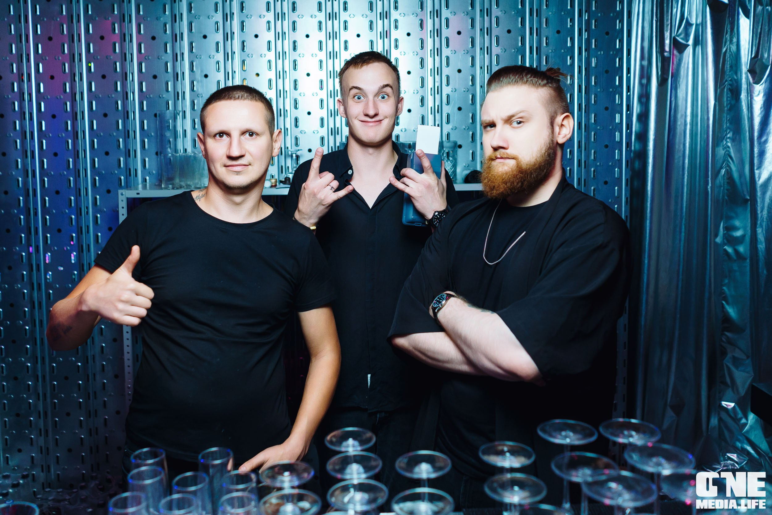 Фоторепортаж из клуба UNIVERSAL. One Media Life: фоторепортажи, фотоотчеты с мероприятий и заведений