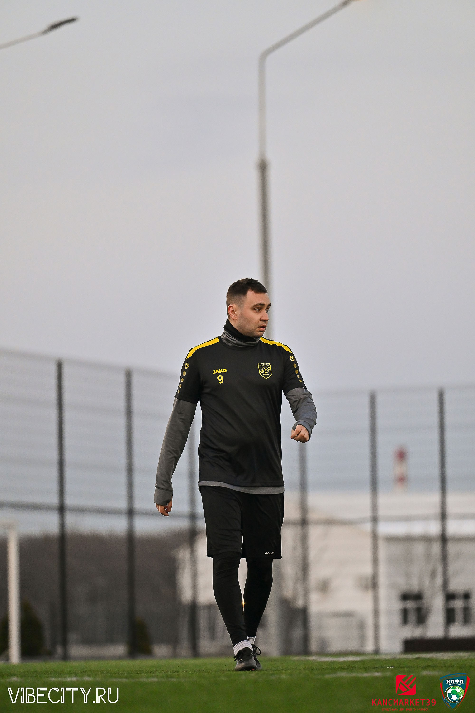 XX ЧЕМПИОНАТ КАЛИНИНГРАДСКОЙ ЛФЛ КАНЦМАРКЕТ39 сезона 2024–2025 гг. VIBECITY.RU Вайб Сити Ру Фоторепортажи Фотоотчеты Калининград