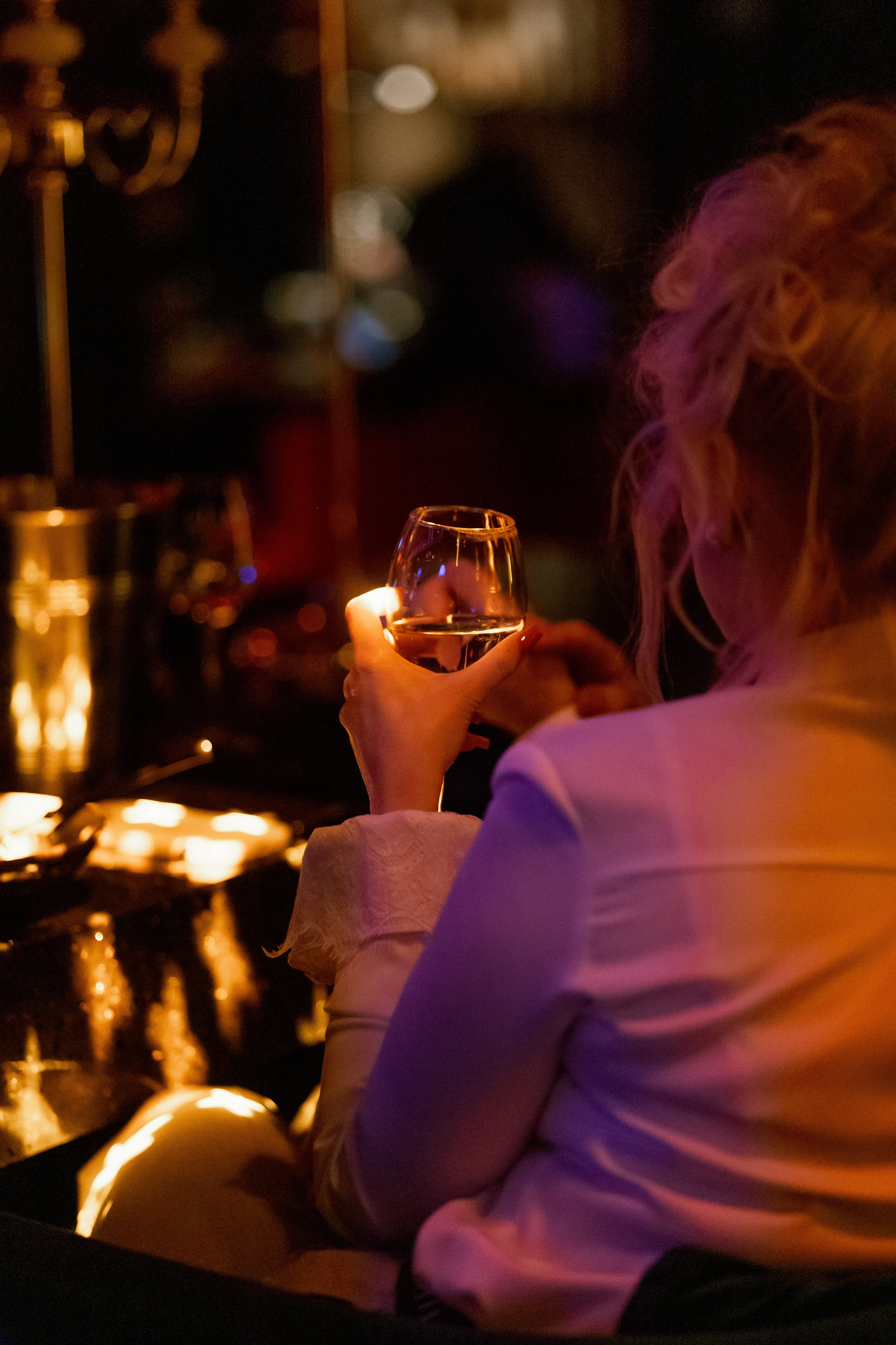 YANA URBAN: сольный концерт в «Анжелика Wineroom». СВОИ. ФОТООТЧЕТЫ-СОБЫТИЯ-МЕСТА