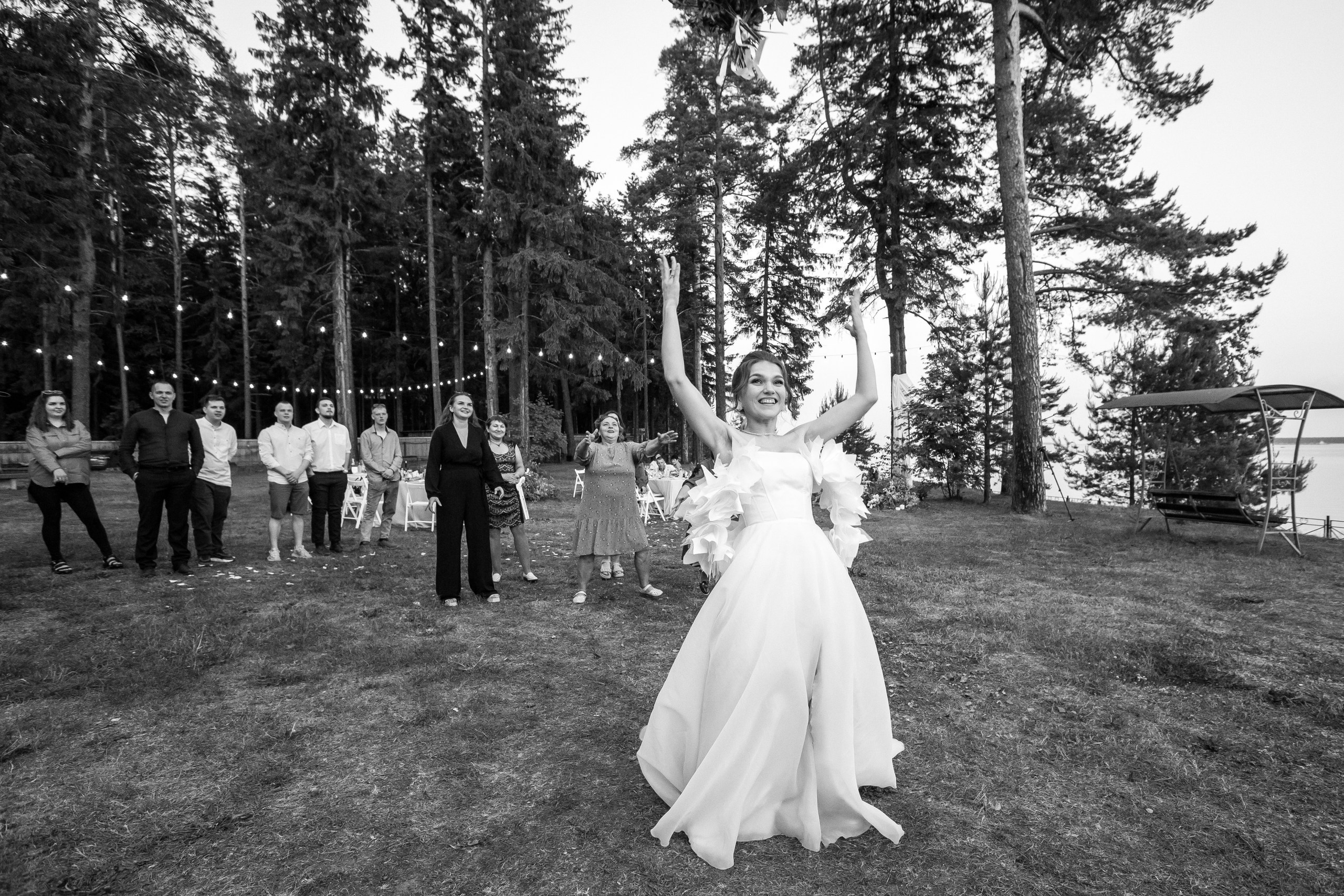 А & Ю | Камерная свадьба под открытым небом. Свадебный фотограф Настя Шелл г. Череповец